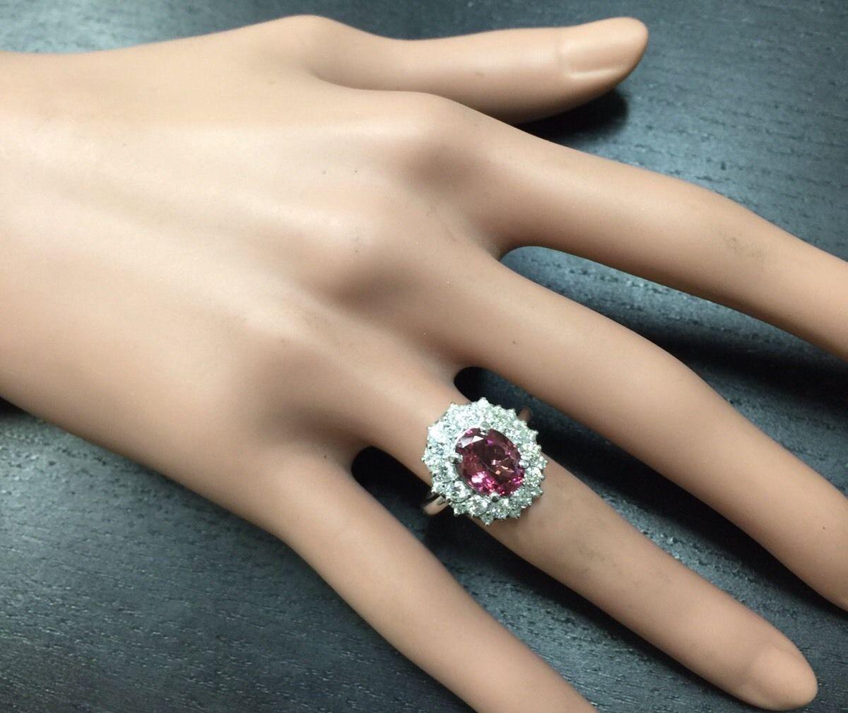 Bague en or blanc massif 14 carats avec tourmaline rose naturelle de 3,95 carats et diamants en vente 3