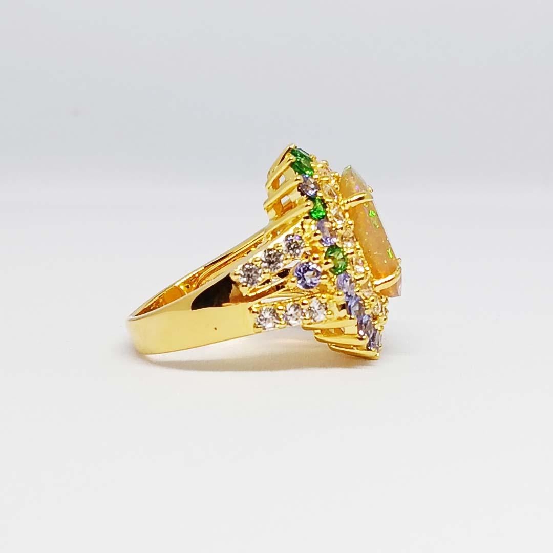 3.95 cts Opal Ring. Sterling Silver on 18K Plated For Sale 1