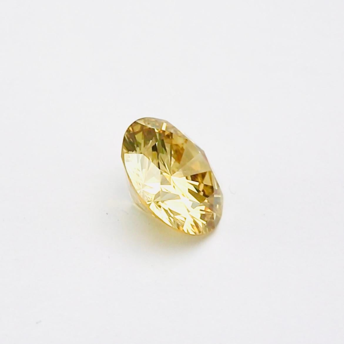 3,95 Diamant de couleur jaune brun foncé fantaisie en vente 6