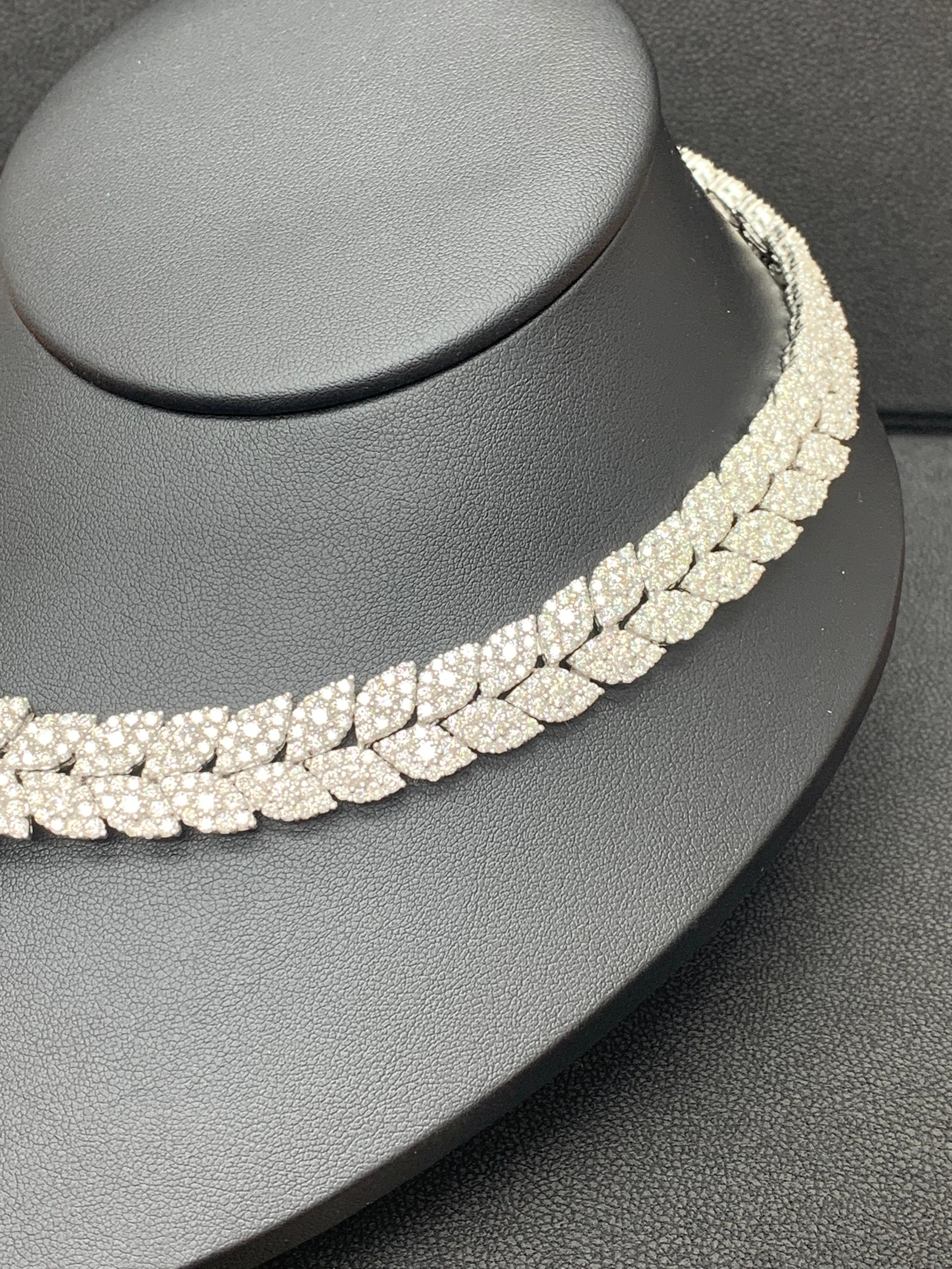 Contemporary 39.58 Carat Cluster Diamond Necklace in 18K White Gold For Sale