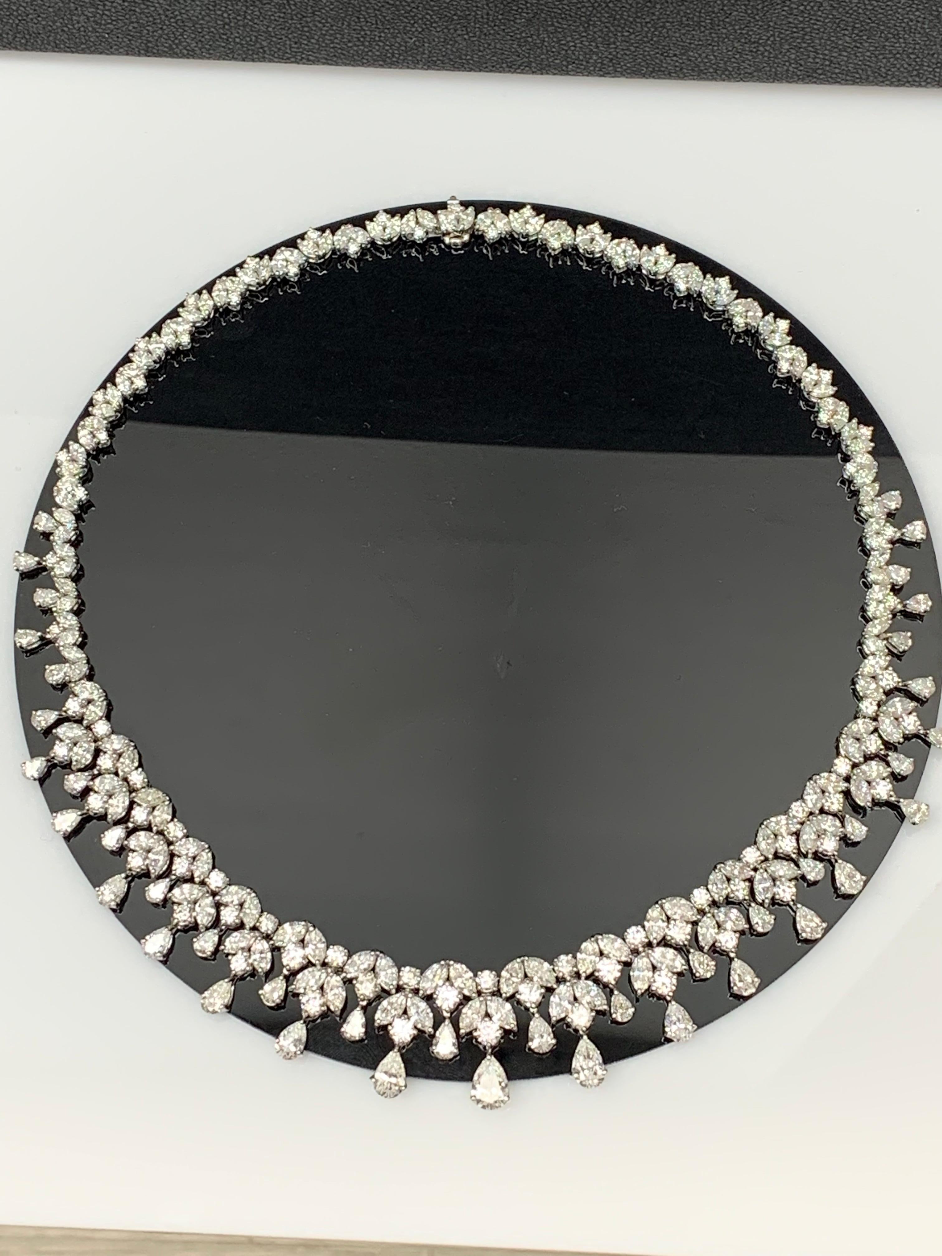 43.23 Carat Graduating Diamond Fringe Necklace in 18K White Gold In New Condition For Sale In NEW YORK, NY