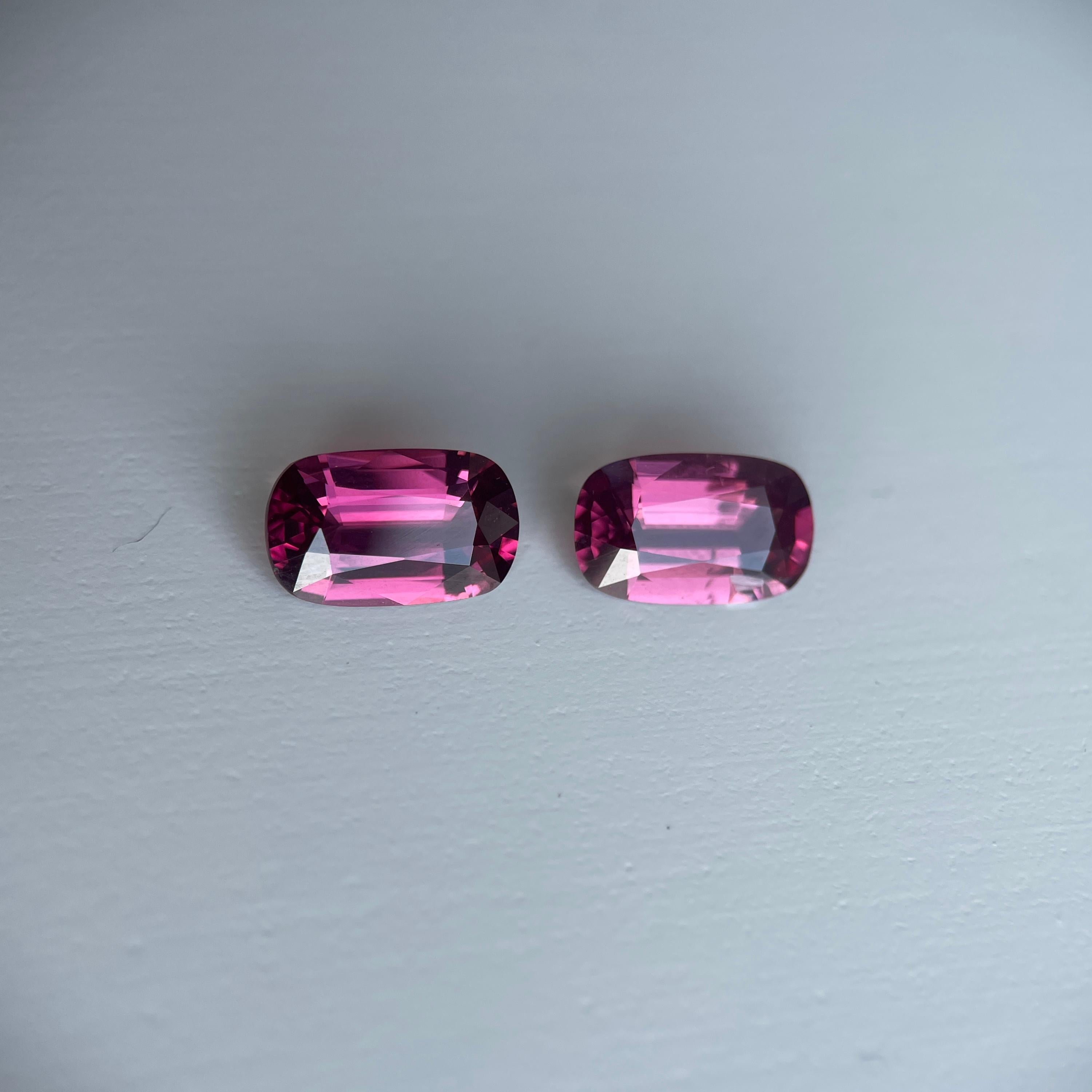 Paar 3,95 Karat rosa-rote Spinelle, hochwertige Qualität, präzise geschliffene Spinelle für Damen oder Herren im Angebot