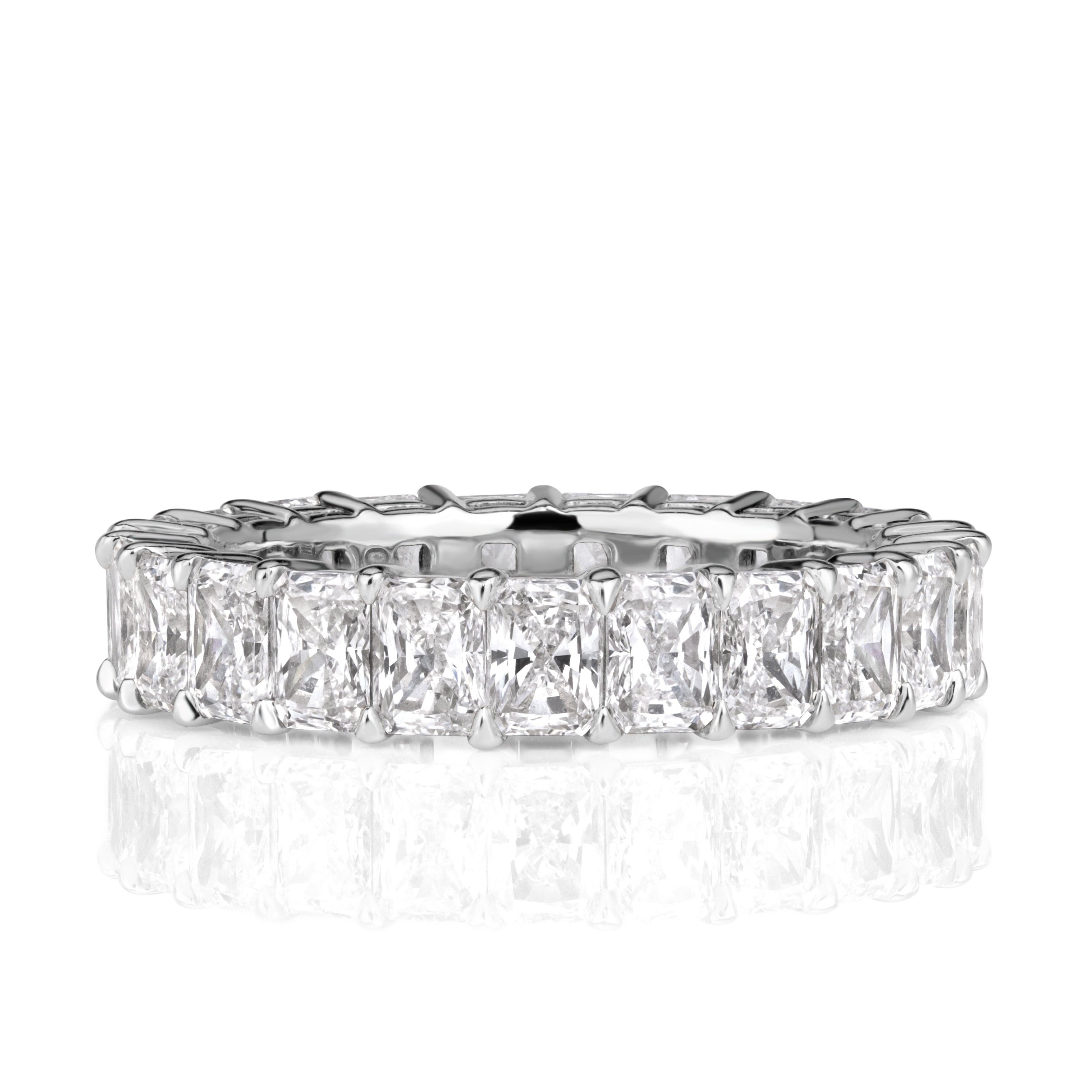 3.95ct Radiant Cut Diamond Eternity Band For Sale