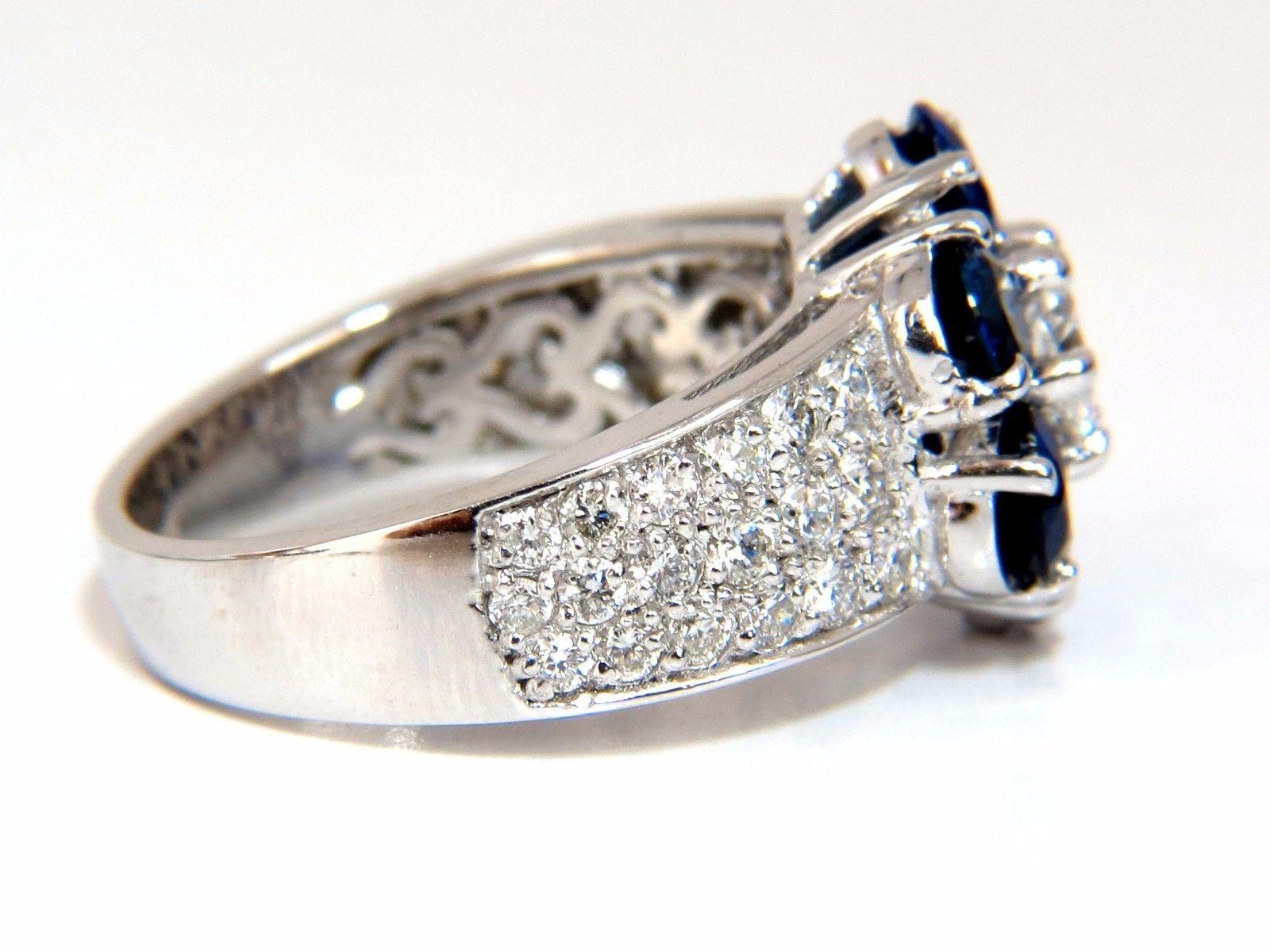 3.96 Carat Natural Sapphires Diamond Cluster Ring 14 Karat Royal Blue Floretta For Sale 1