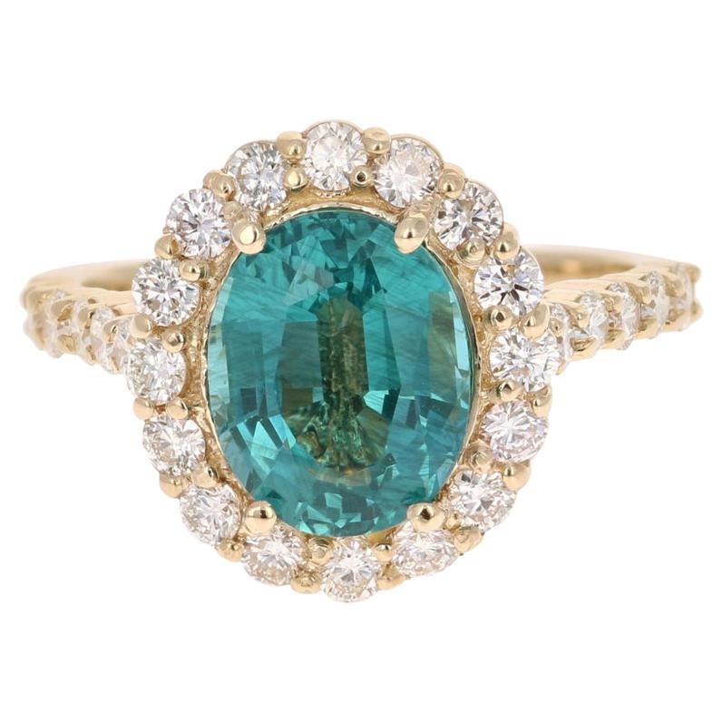 3.96 Carat Oval Cut Apatite Diamond 14 Karat Yellow Gold Engagement Ring For Sale
