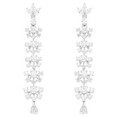 Pendientes colgantes de diamantes talla brillante redonda SI/H de 3,96 quilates y oro blanco de 18 quilates