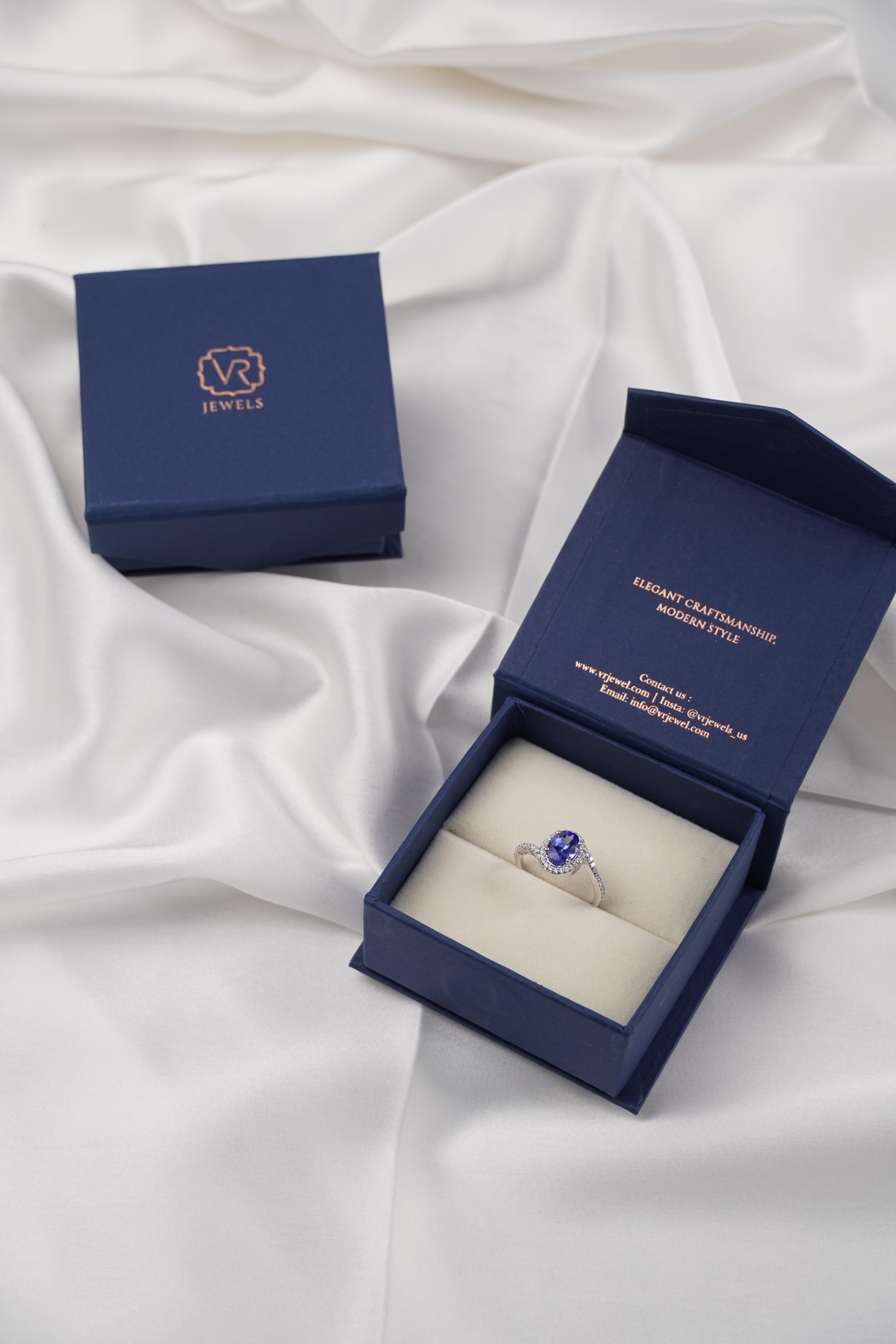 For Sale:  Tanzanite with Diamonds in 18K White Gold Cocktail Ring 8