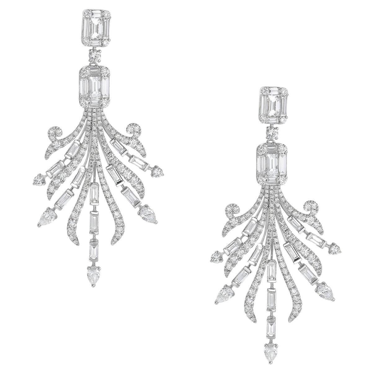Boucles d'oreilles pendantes en or blanc 18 carats 3,96 ct diamant floral
