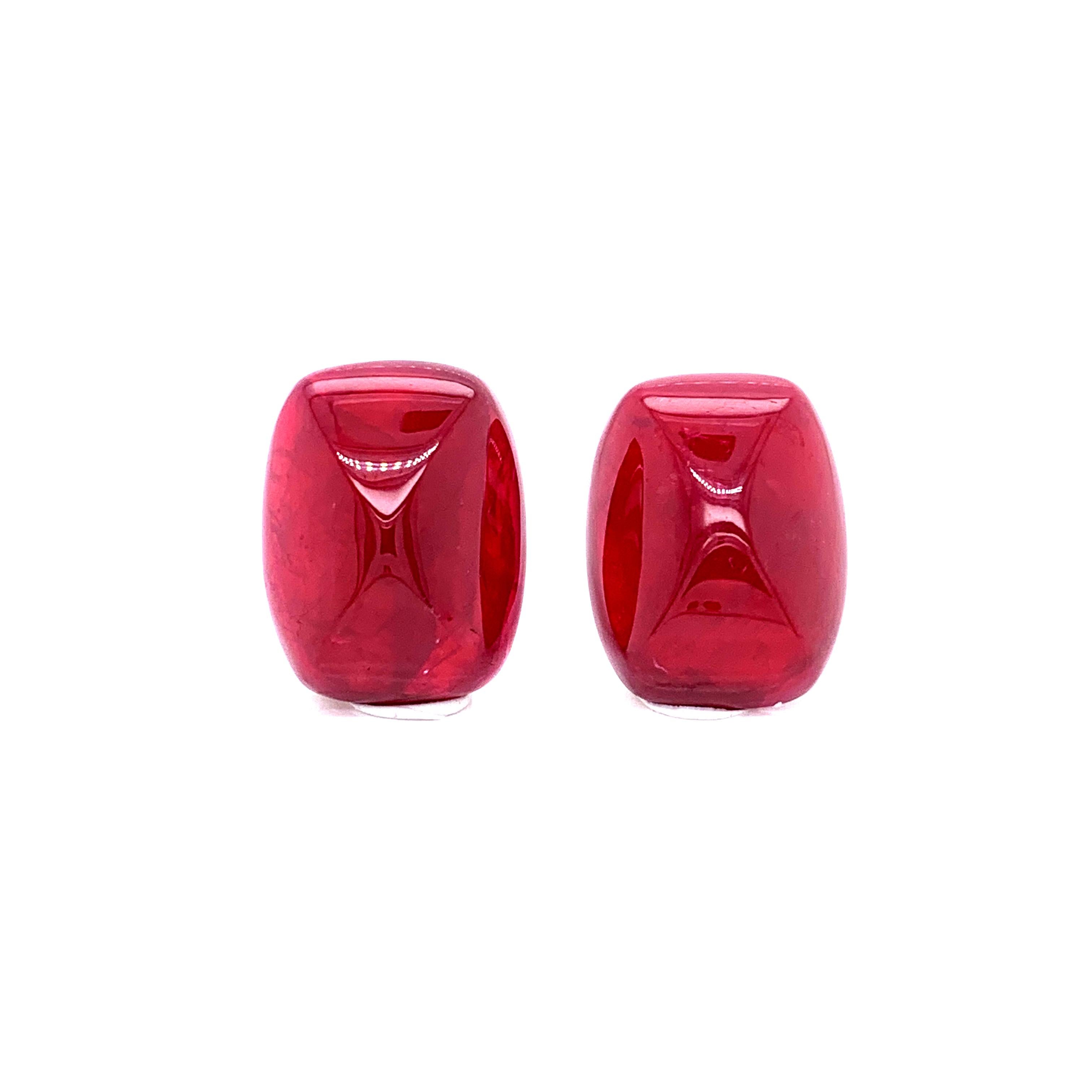 39,75 Karat No Heat Vivid Red Ruby Sugarloaf Paar (Moderne)
