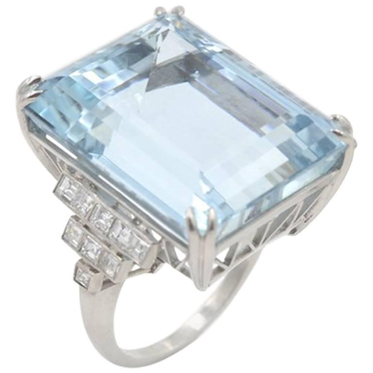 39.78 Carat Aquamarine and Diamond Platinum Ring