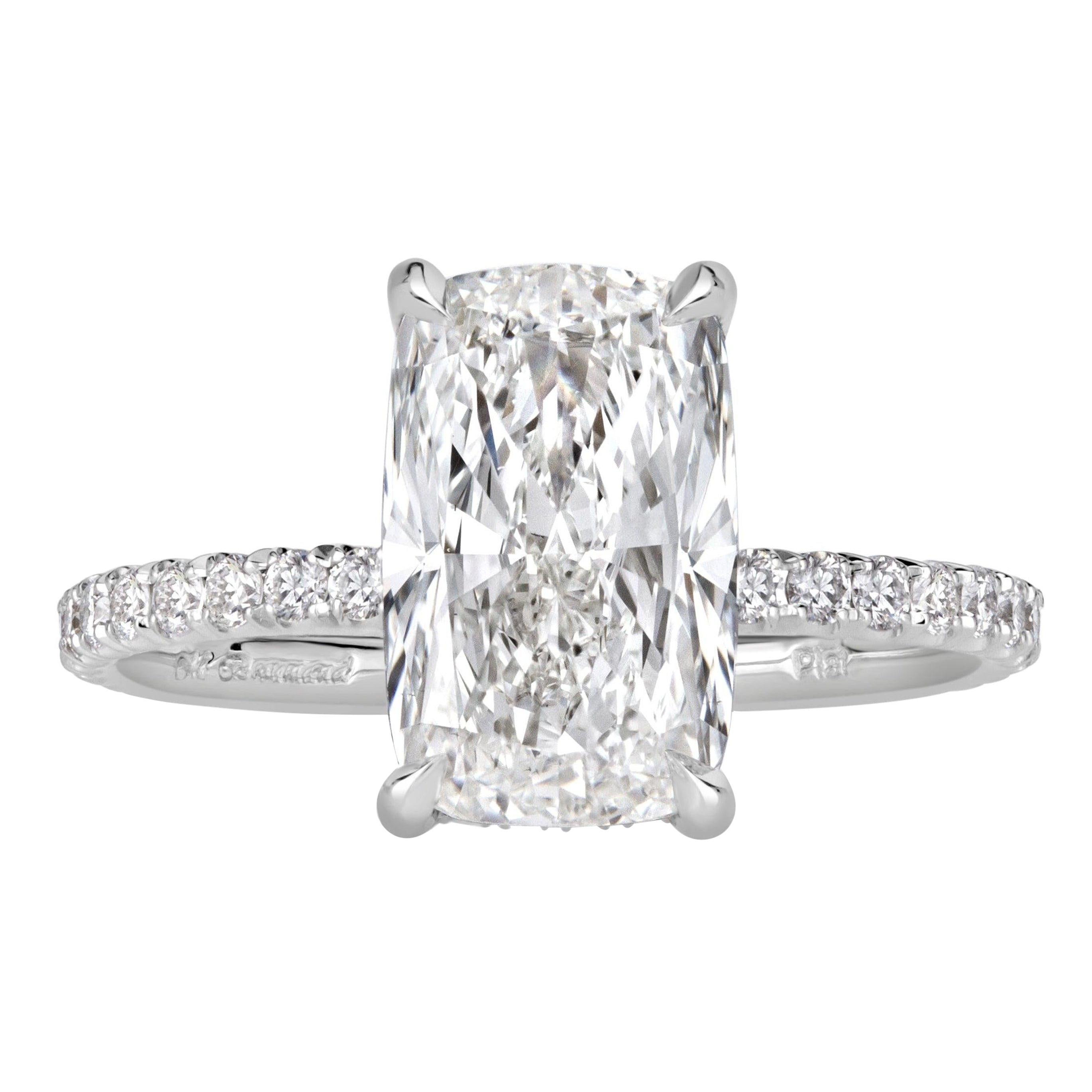 3.97ct Elongated Cushion Cut Diamond Engagement Ring im Angebot
