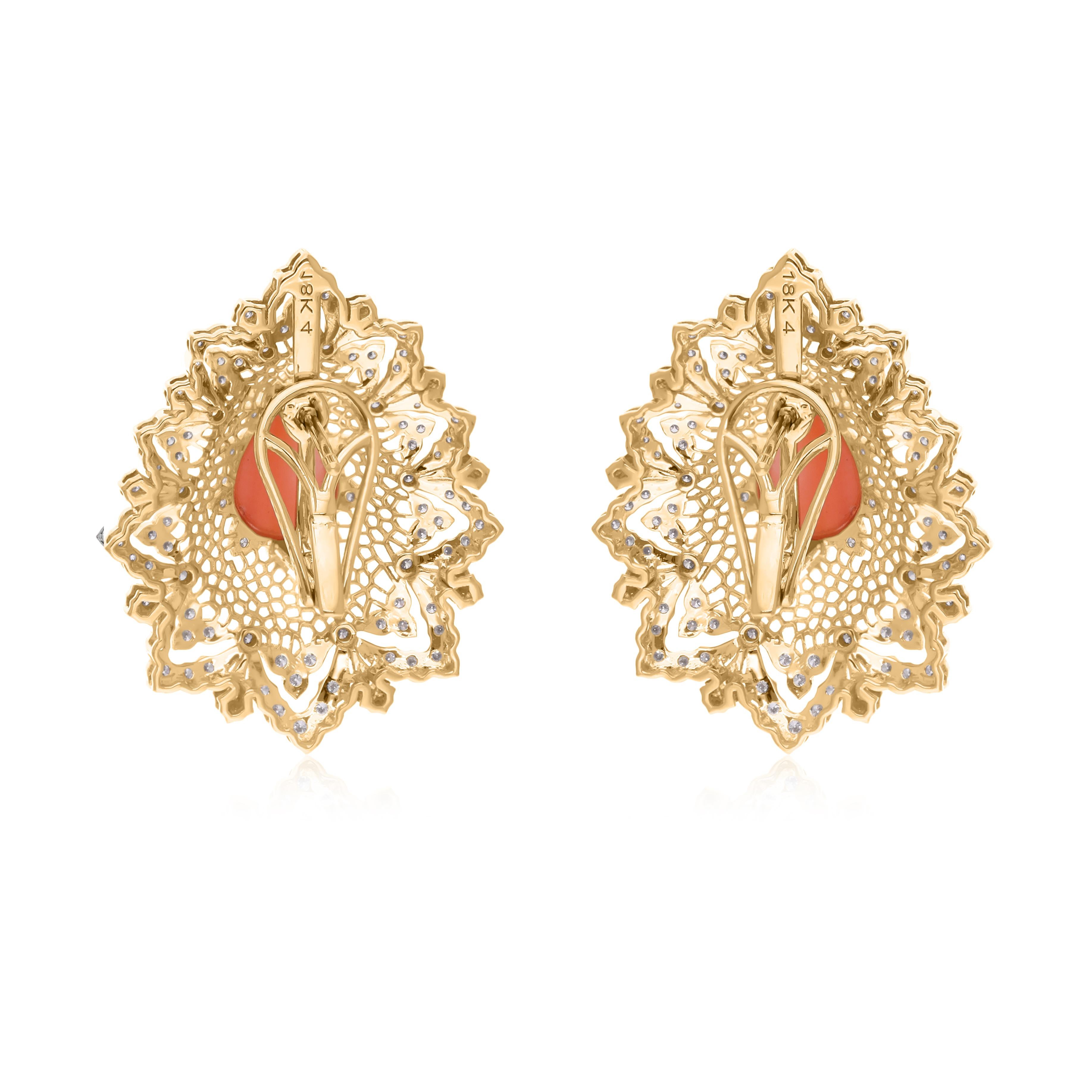 3.98 Carat Coral Gemstone 1.62 Carat SI/H Diamond Earrings 18 Karat White Gold For Sale 1