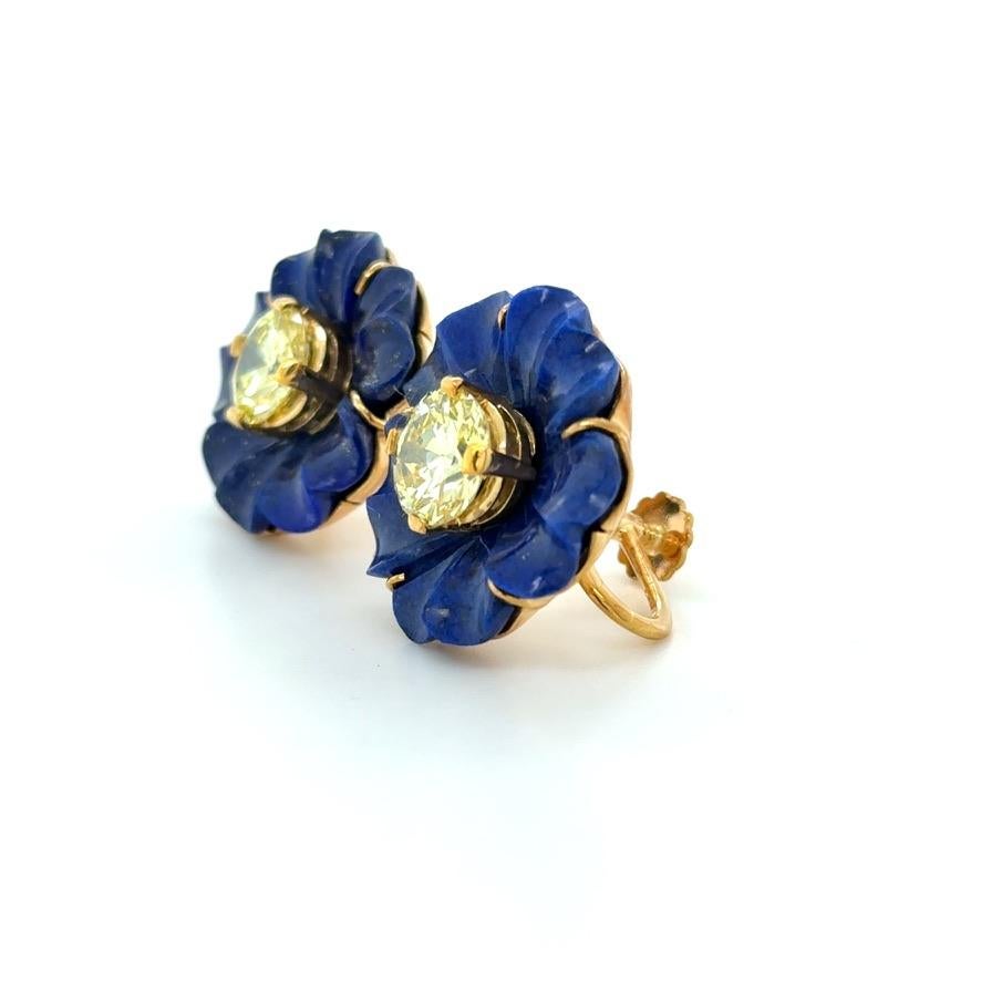 Brilliant Cut 3.98 Carat Fancy Yellow Diamond and Lapis Lazuli Flower Earrings For Sale
