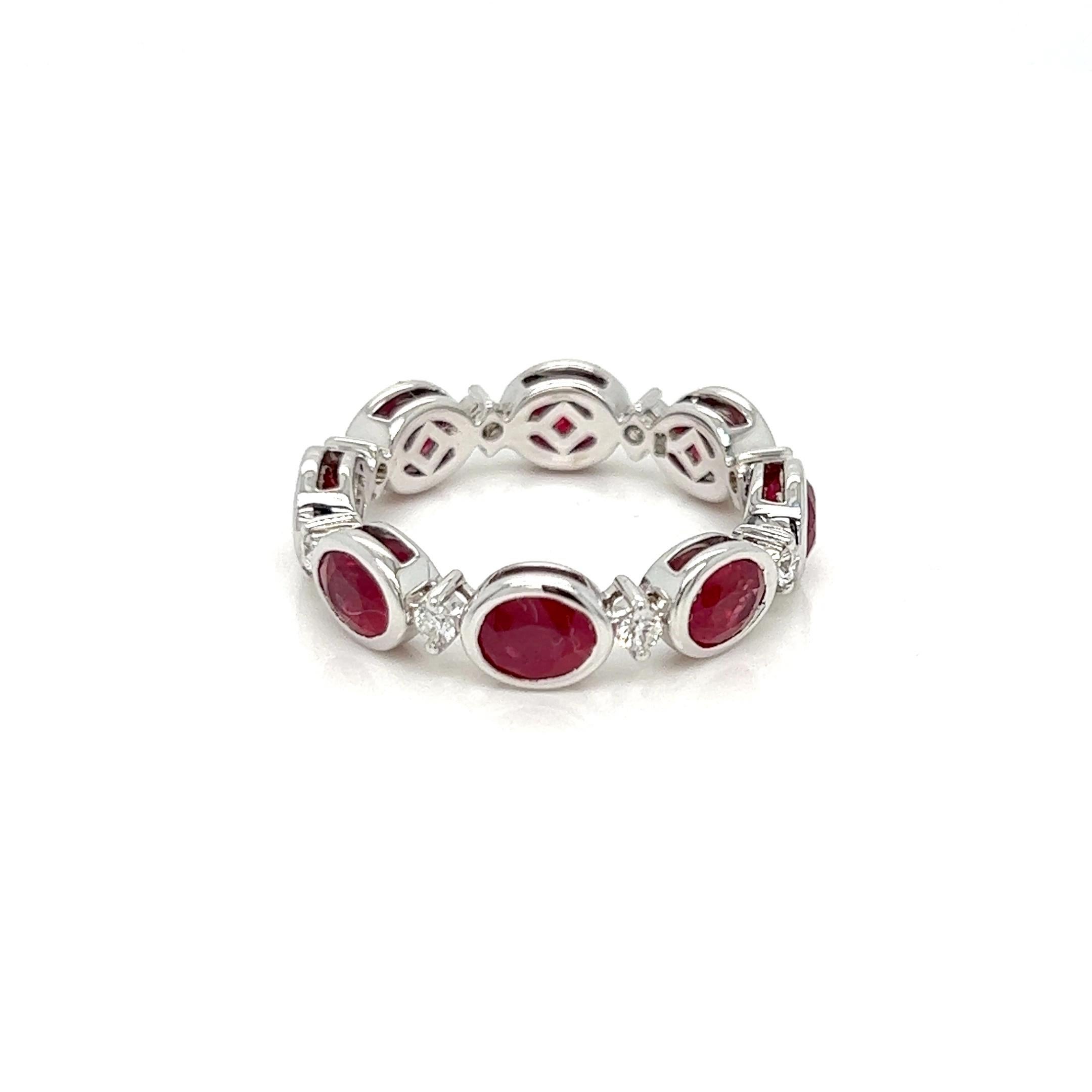 Modern 3.98 Carats Ruby and Diamond Eternity Ring Band in Bezel Setting and 18K Gold  For Sale