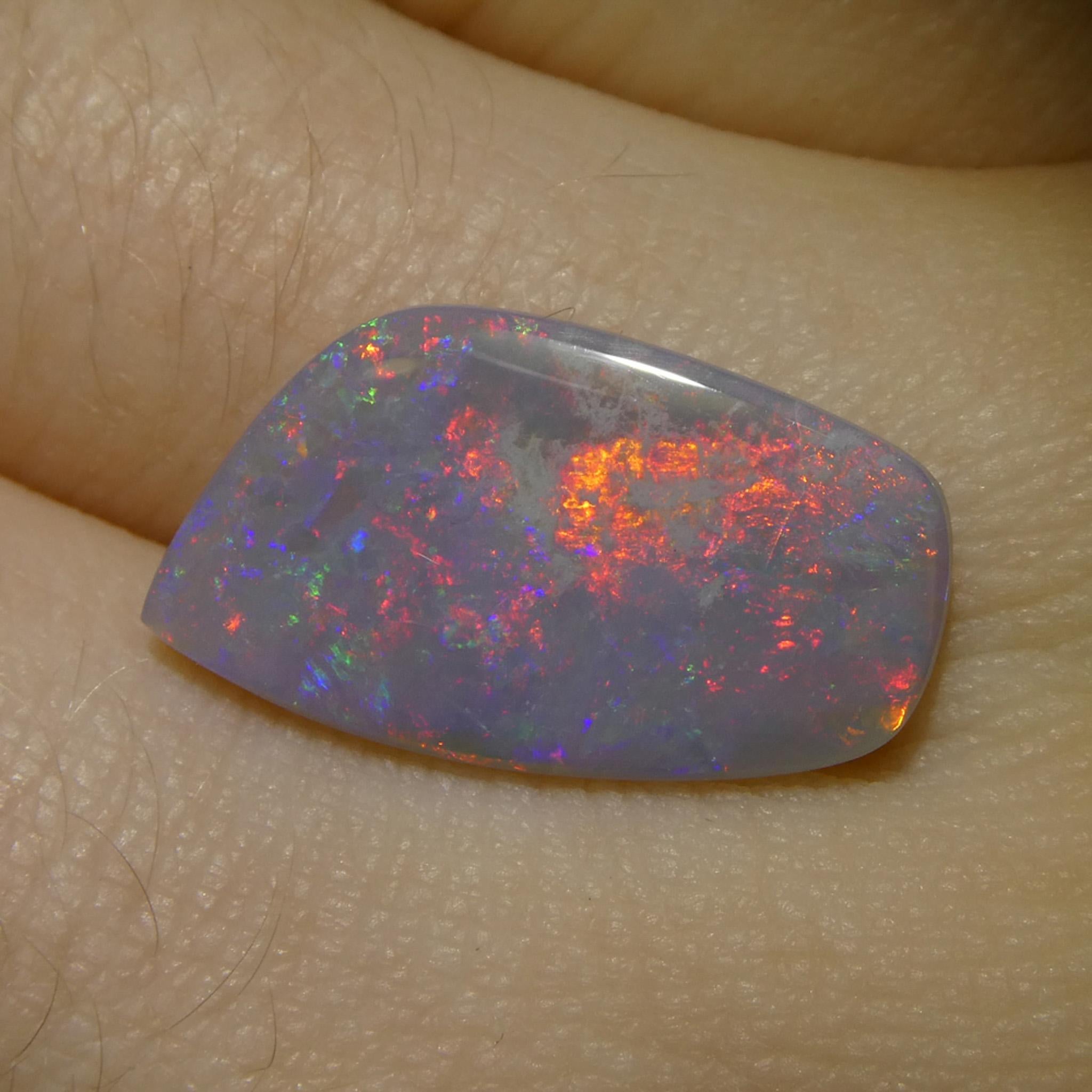 3,98ct Opale grigio cabochon a forma libera dall'Australia in vendita 7