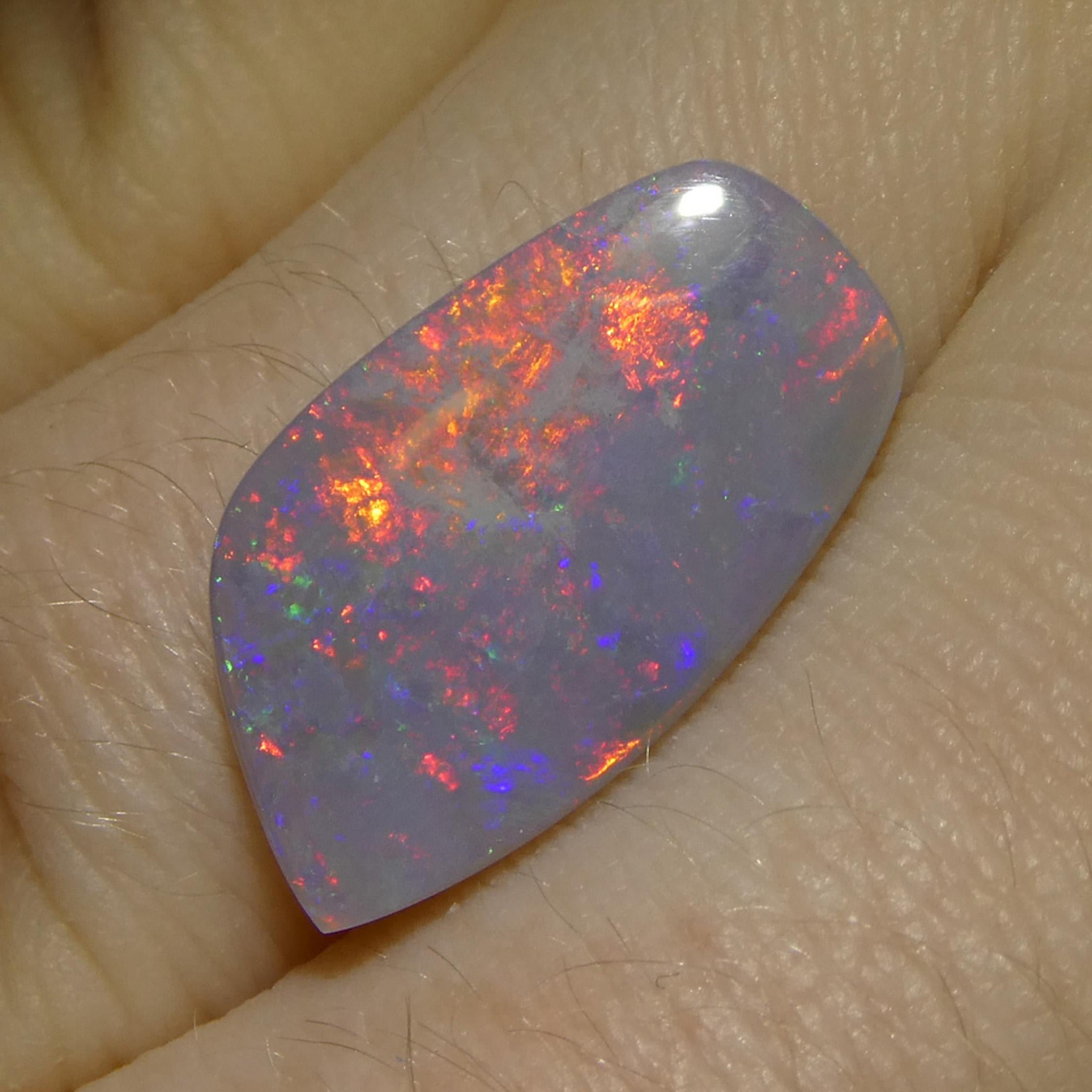 3,98ct Opale grigio cabochon a forma libera dall'Australia in vendita 9
