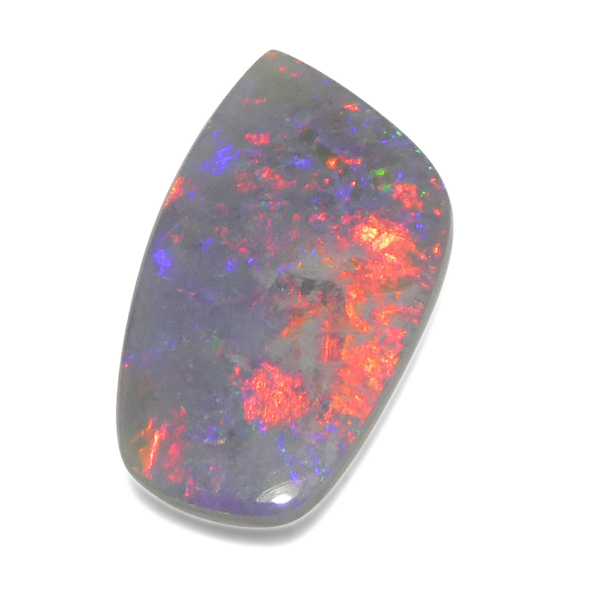 3,98ct Opale grigio cabochon a forma libera dall'Australia in vendita 3