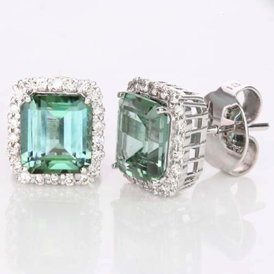 3.98ct Green .42 Tourmaline & Diamond Studs-Emerald Cut-18KT Gold-GIA Certified In New Condition For Sale In London, GB