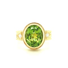 Peridot and Diamond Handmade Yellow Gold Engraved Bezel Band Ring, 3.99 Carats