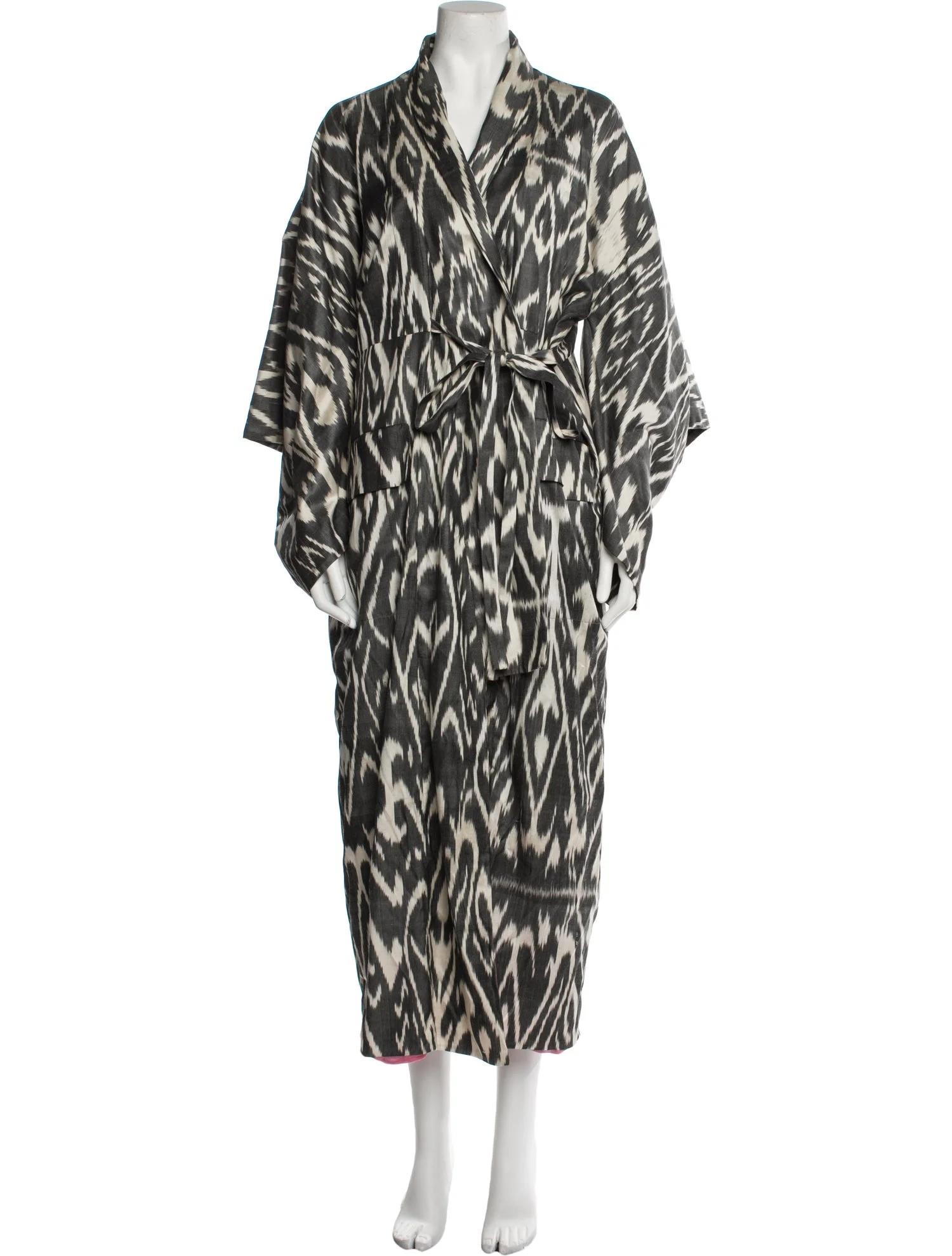 $3990 Neu mit Etiketten Oscar De La Renta Kimono-Mantel aus Seide (Beige) im Angebot