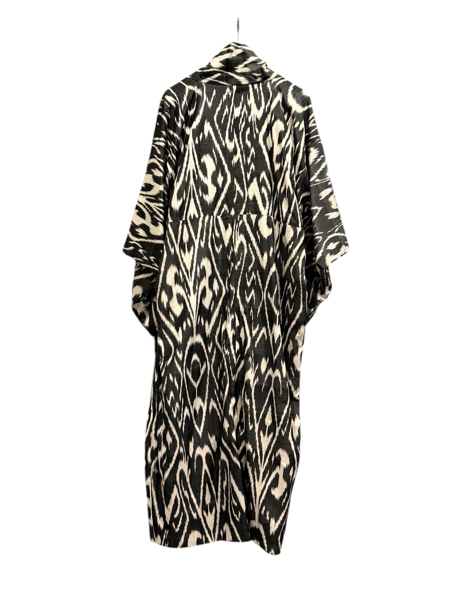 $3990 Neu mit Etiketten Oscar De La Renta Kimono-Mantel aus Seide Damen im Angebot