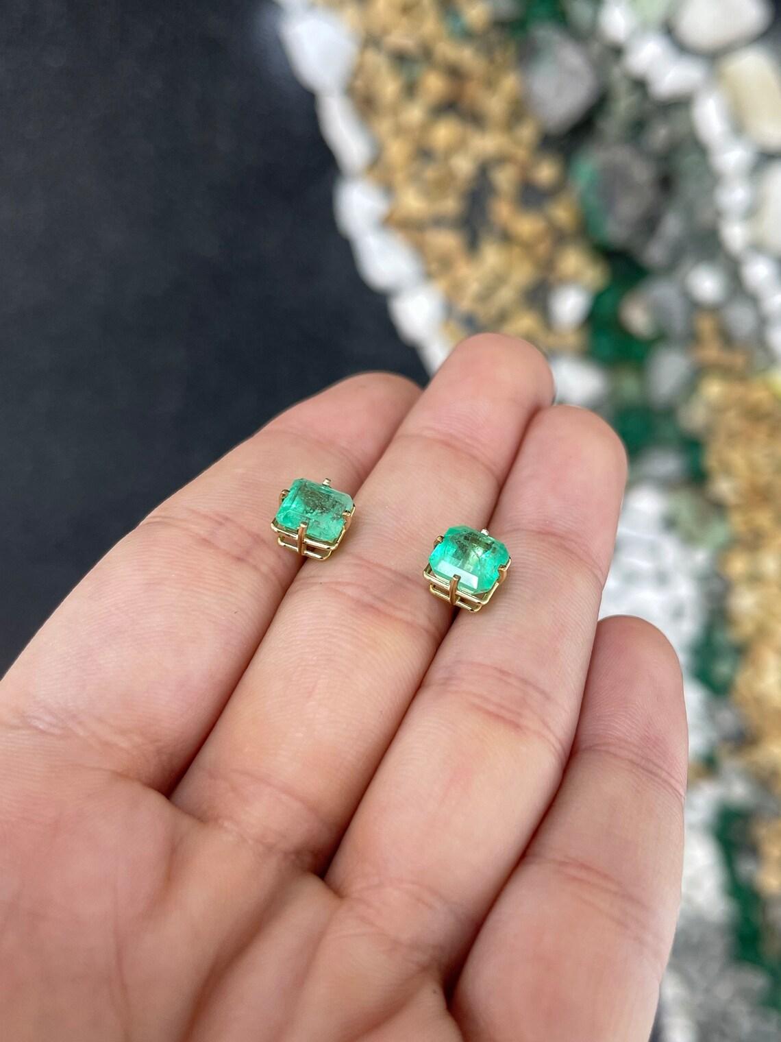 Taglio Asscher 3.99tcw 14K Asscher Cut Colombian Emerald Stud Earrings Medium Green May in vendita