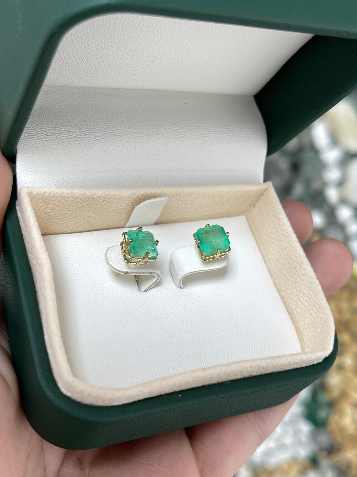 3.99tcw 14K Asscher Cut Colombian Emerald Stud Earrings Medium Green May in vendita 1