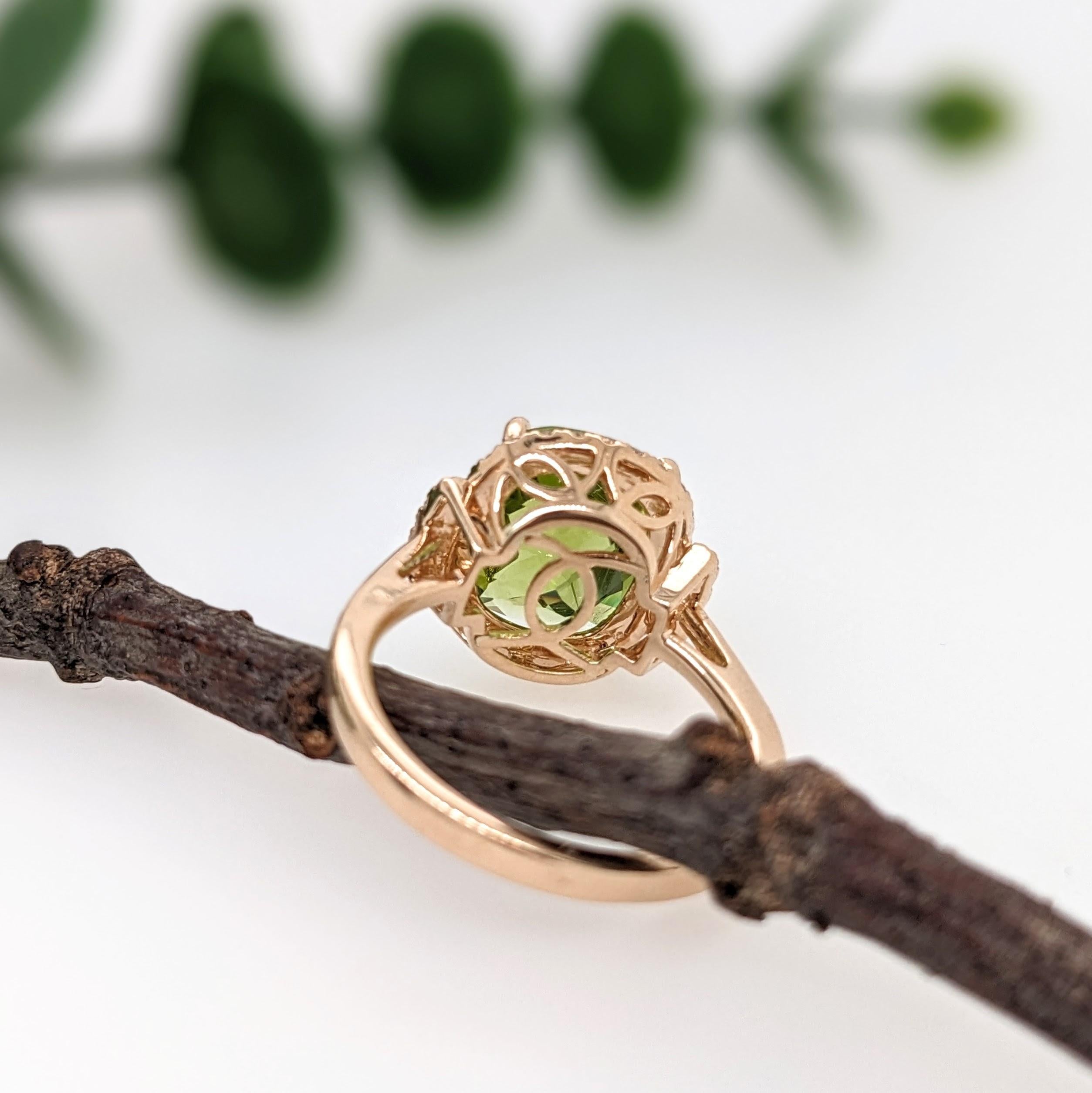 3.9ct Peridot Statement Ring w Natural Diamonds in Solid 14K Gold Cushion 11x9mm For Sale 1