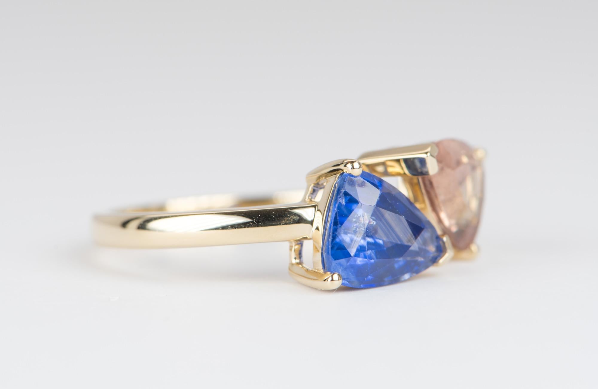 ♥  Solid 14K yellow gold open-end bypass style ring featuring two color contrasting pear-shaped sapphires
♥  Toi et Moi (You and Me) style ring ring can stretch slightly to fit up to size 7.25
♥  Sapphires have visible inclusions, view photos/video