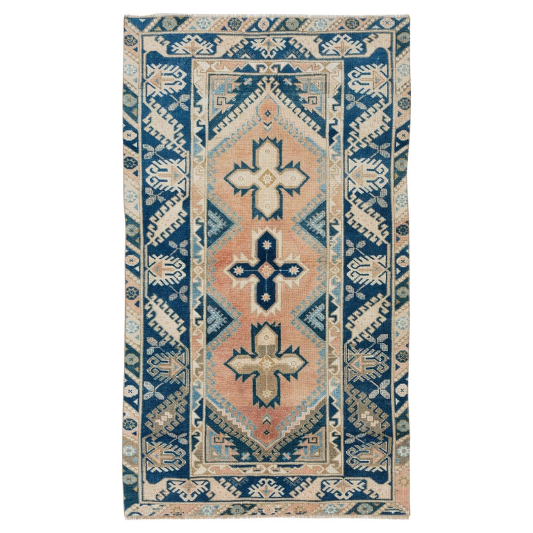 4x6.5 Ft Authentique tapis d'accent turc vintage fait à la main pour la  décoration de la maison et du bureau En vente sur 1stDibs