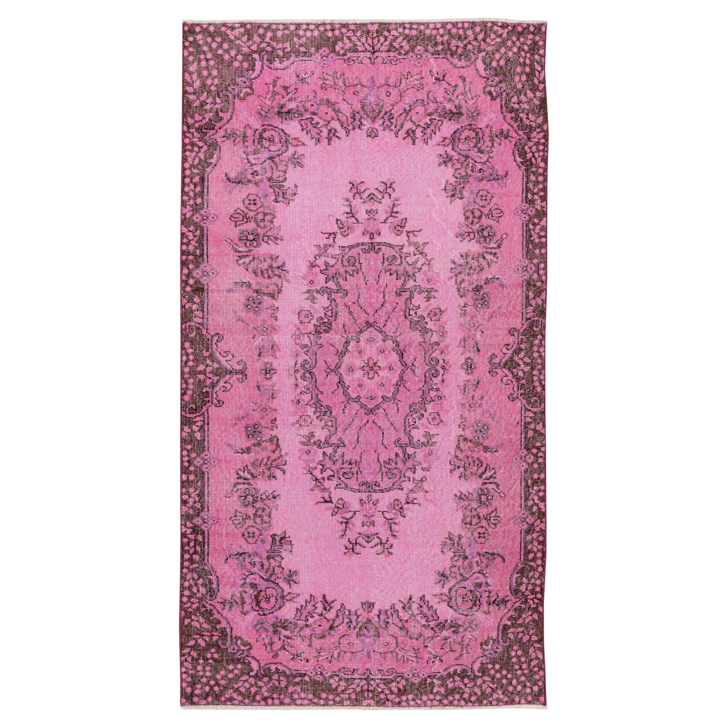 3.9x7.2 Ft Floral Medaillon Design Vintage Handgefertigter trkischer Teppich in Rosa Overdyed im Angebot