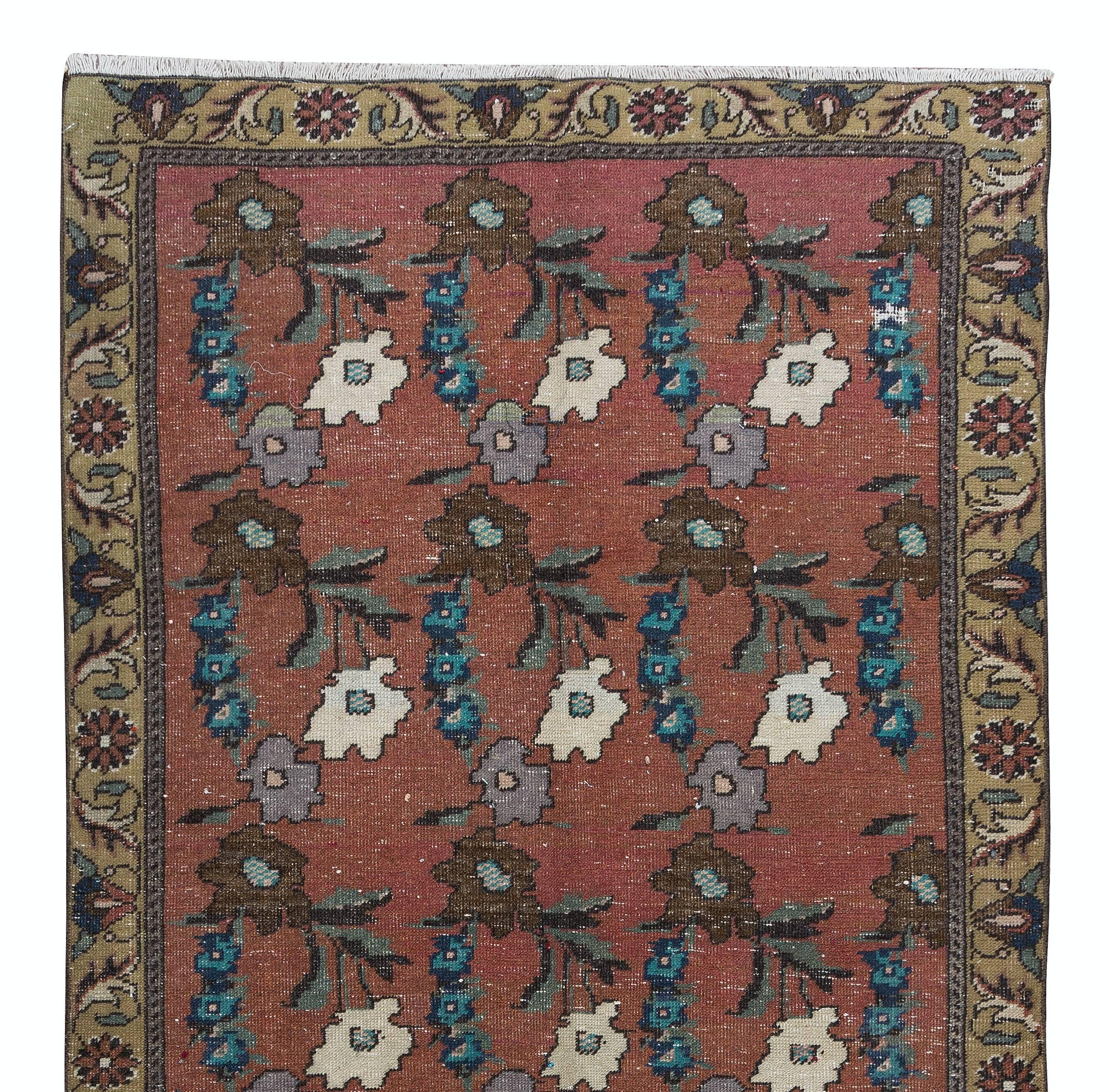 Hand-Woven 3.9x8.4 Ft Vintage Handmade Floral Pattern Turkish Rug in Red, Blue & Beige For Sale