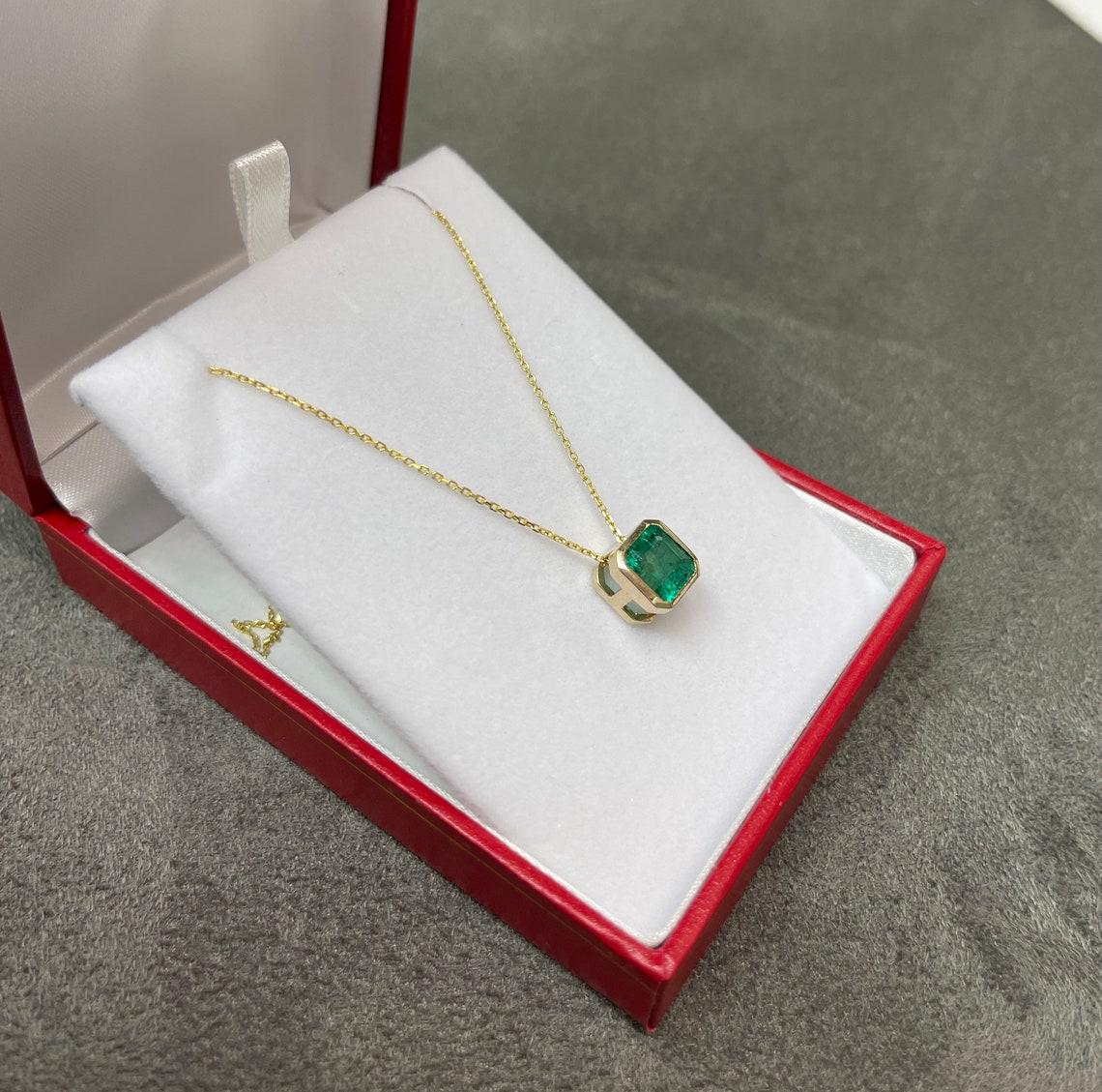 emerald bezel pendant