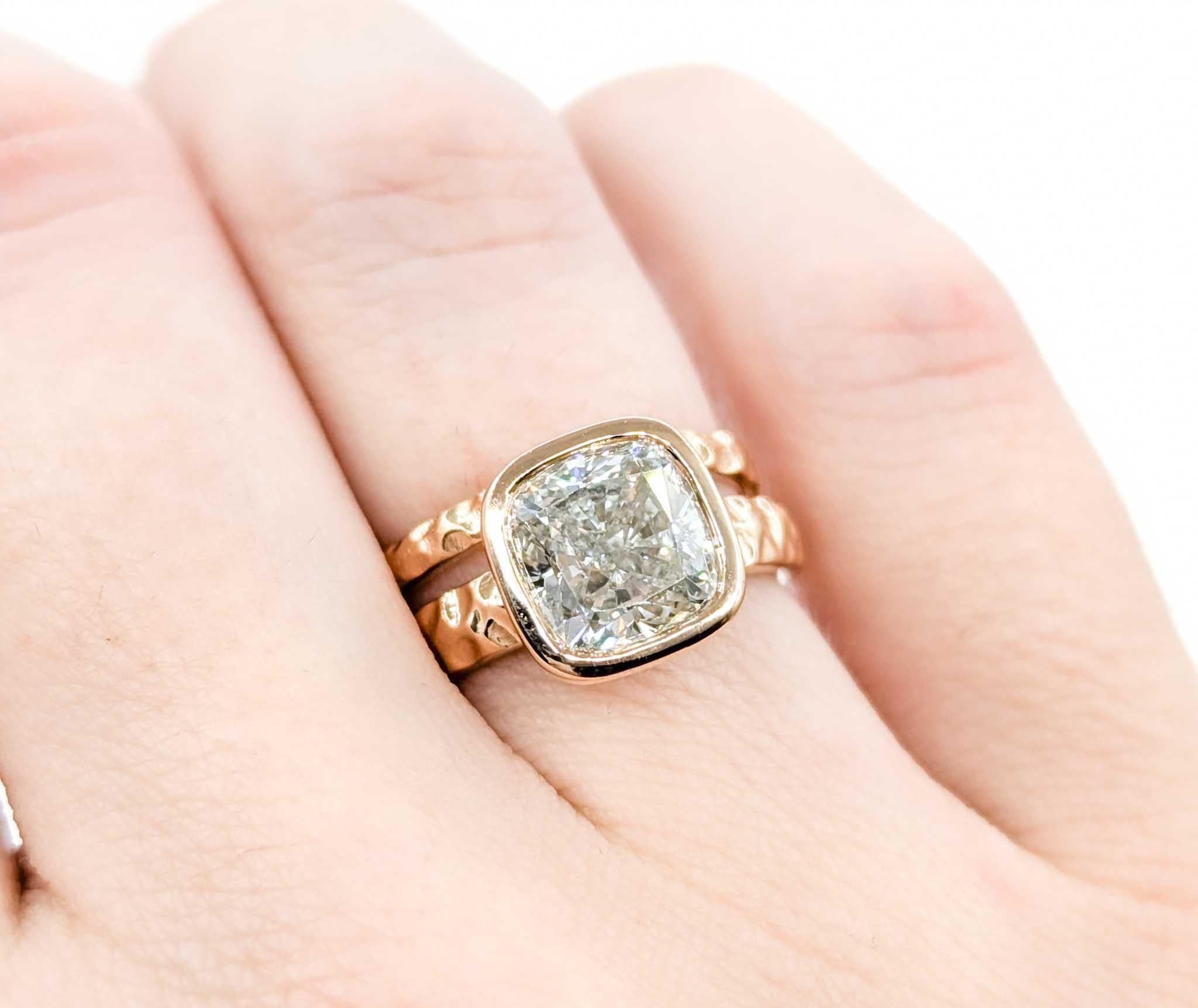 3ct Bezel Set Diamond Engagement Ring Set in Hammered Rose Gold In Excellent Condition In Bloomington, MN