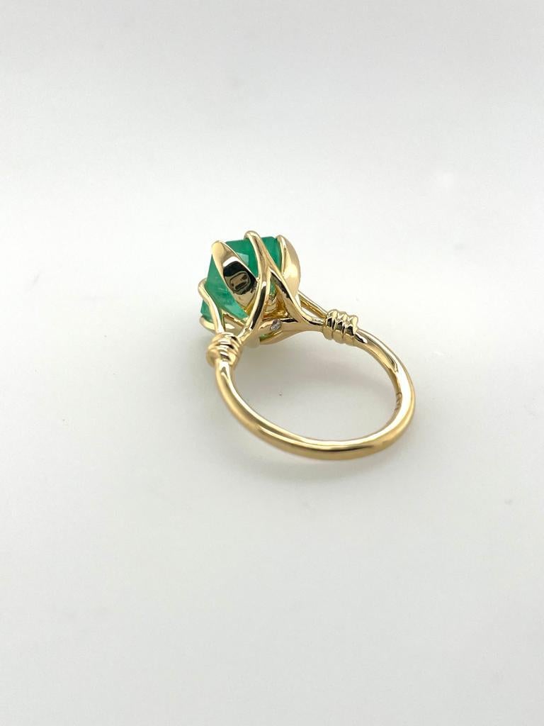For Sale:  3ct Columbian Emerald Solitaire Ring in 18ct Yellow Gold and Diamond 12