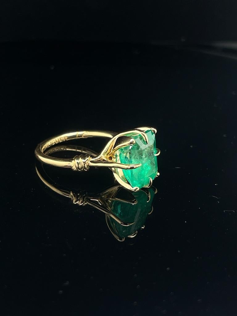 For Sale:  3ct Columbian Emerald Solitaire Ring in 18ct Yellow Gold and Diamond 17