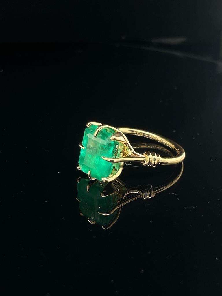 For Sale:  3ct Columbian Emerald Solitaire Ring in 18ct Yellow Gold and Diamond 18