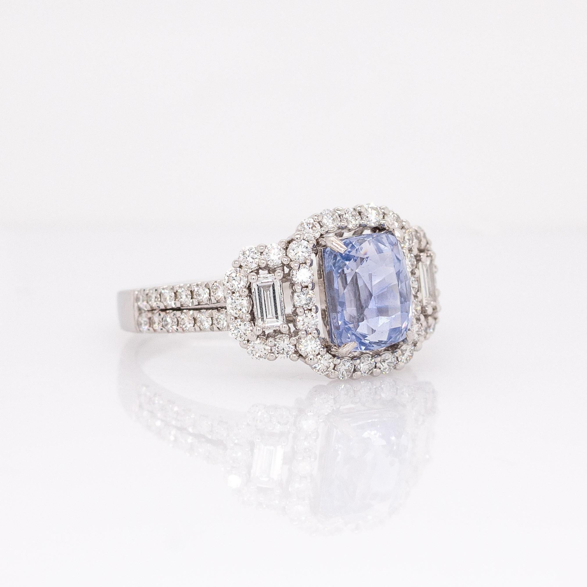 Taille émeraude Bague saphir bleu bleu 3ct avec halo diamant naturel : or massif 14K en vente