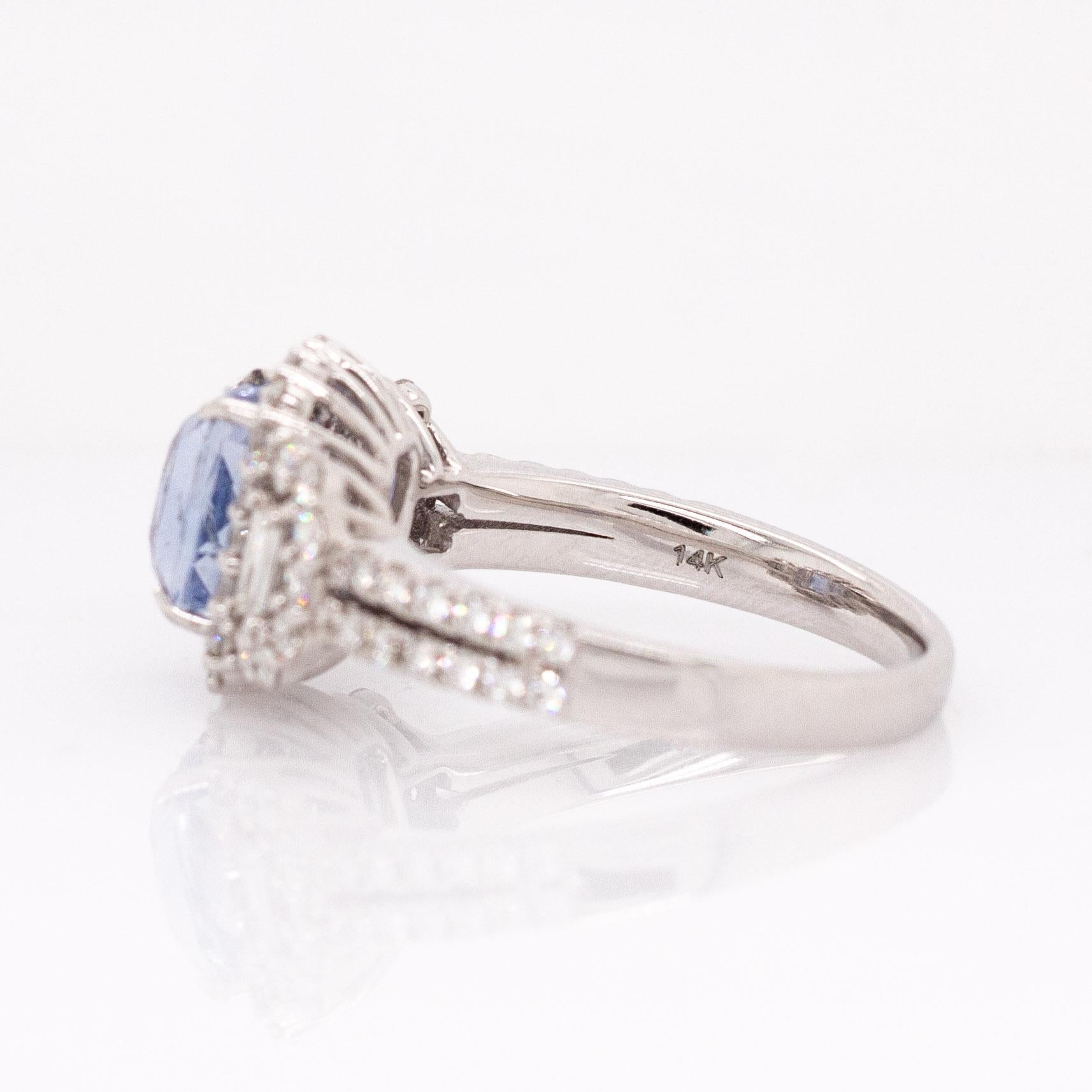 Bague saphir bleu bleu 3ct avec halo diamant naturel : or massif 14K en vente 1