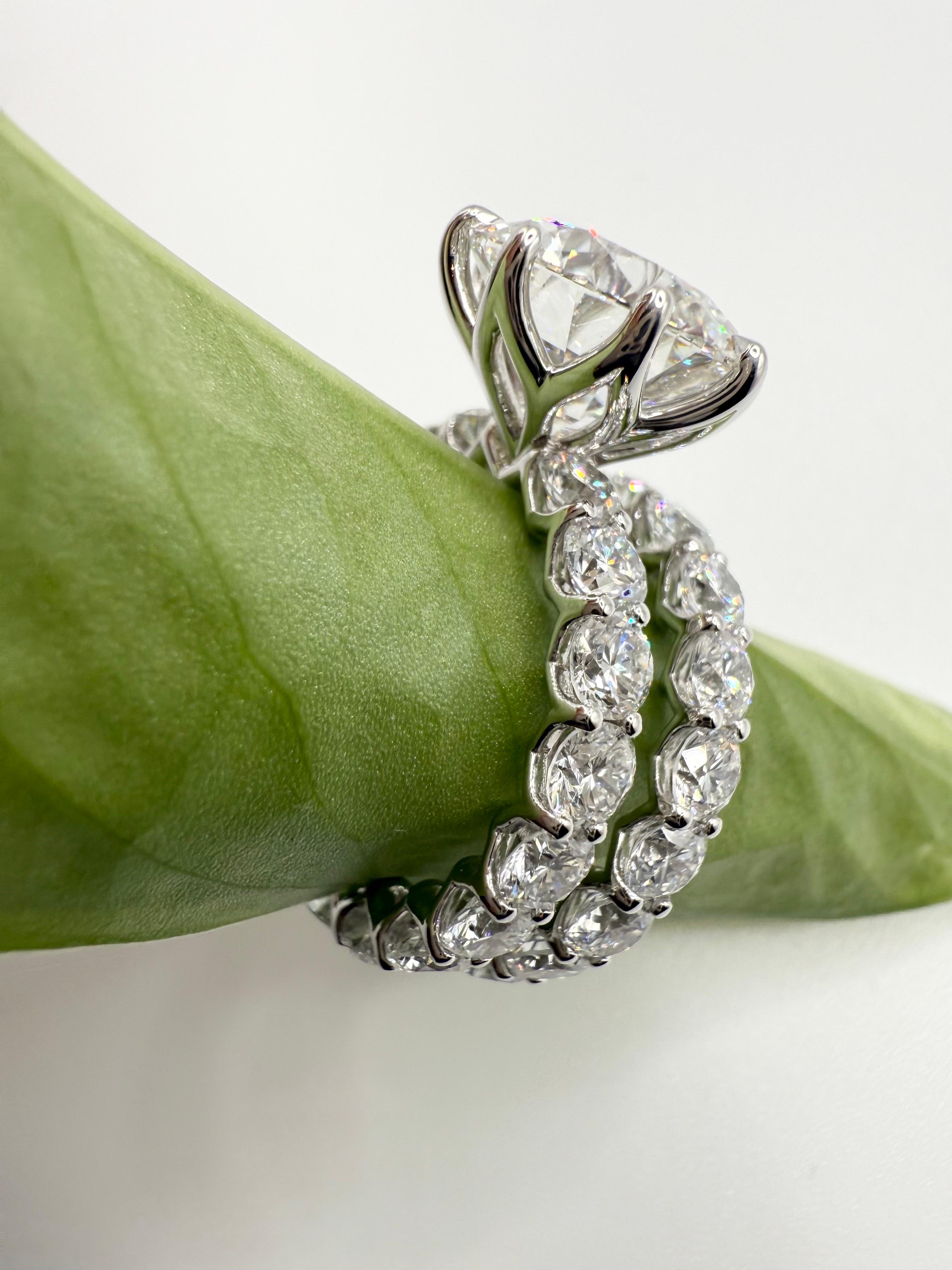 Alliance d'éternité en diamant 3ct Or 18KT en vente 2