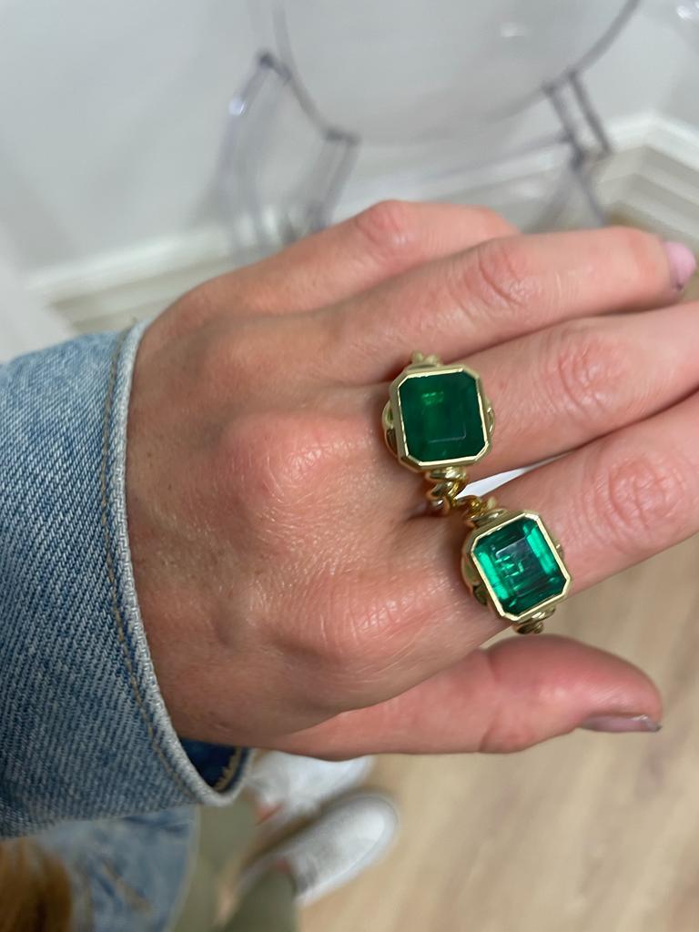 3ct Emerald Ring in 18ct Yellow Gold For Sale 7