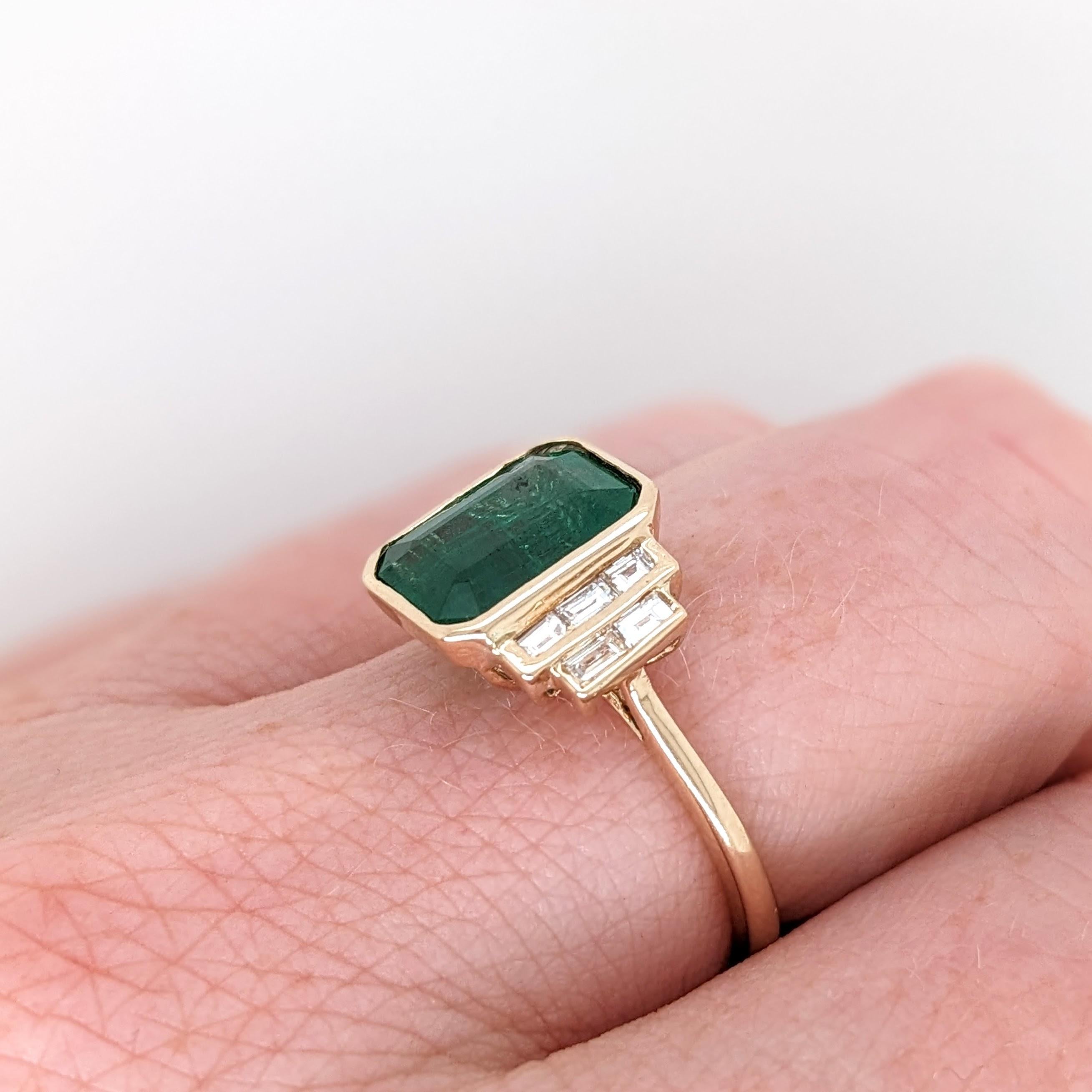 Modern 3ct Emerald Ring w Earth Mined Diamonds in Solid 14K Yellow Gold  EM 10x8mm For Sale