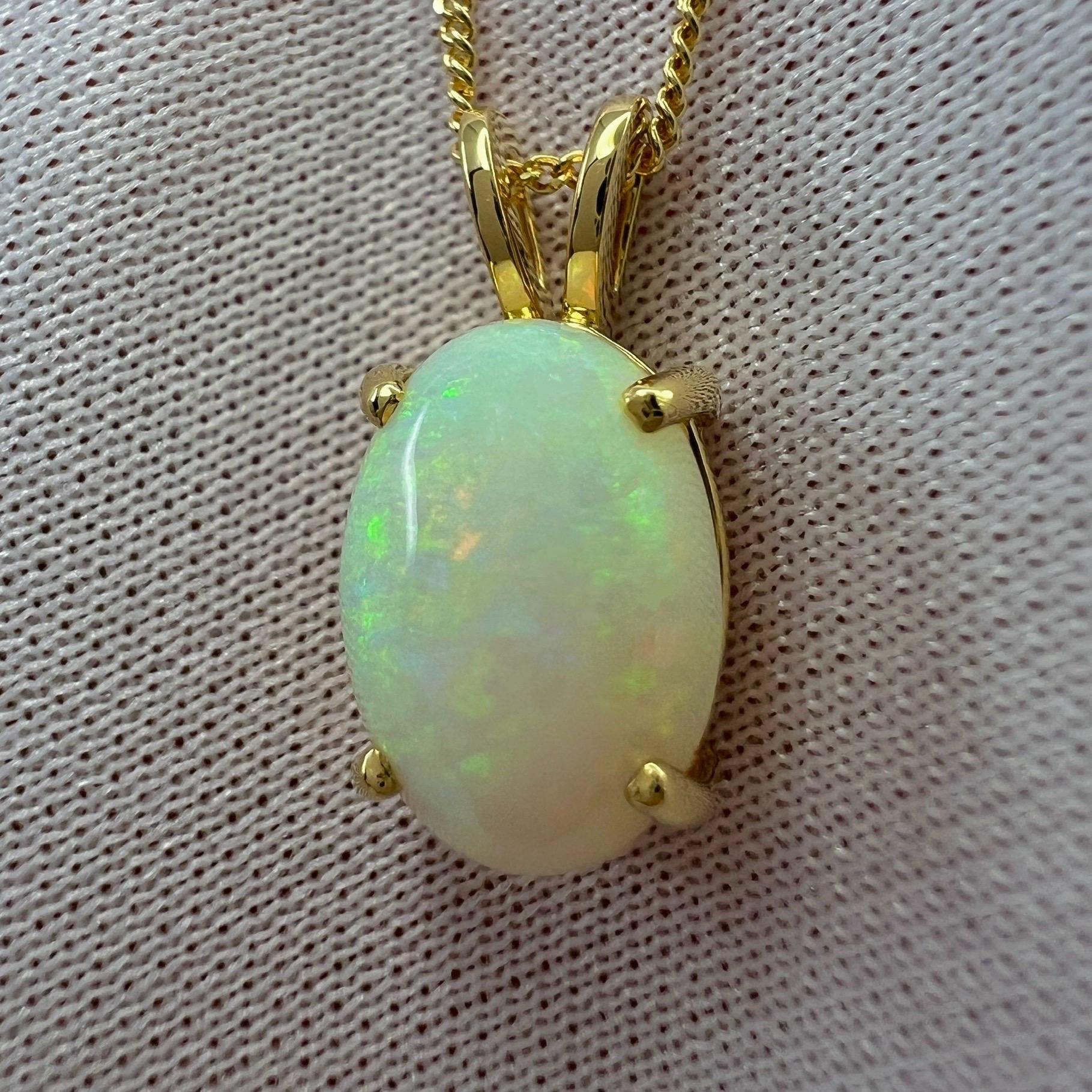 3ct Fine Australian White Opal Oval Cabochon 18k Yellow Gold Pendant Necklace For Sale 1