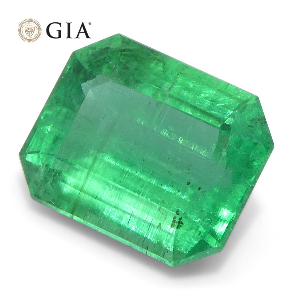 3ct Octagonal/Emerald Cut Green Emerald GIA Certified Zambia Untreated For Sale 4