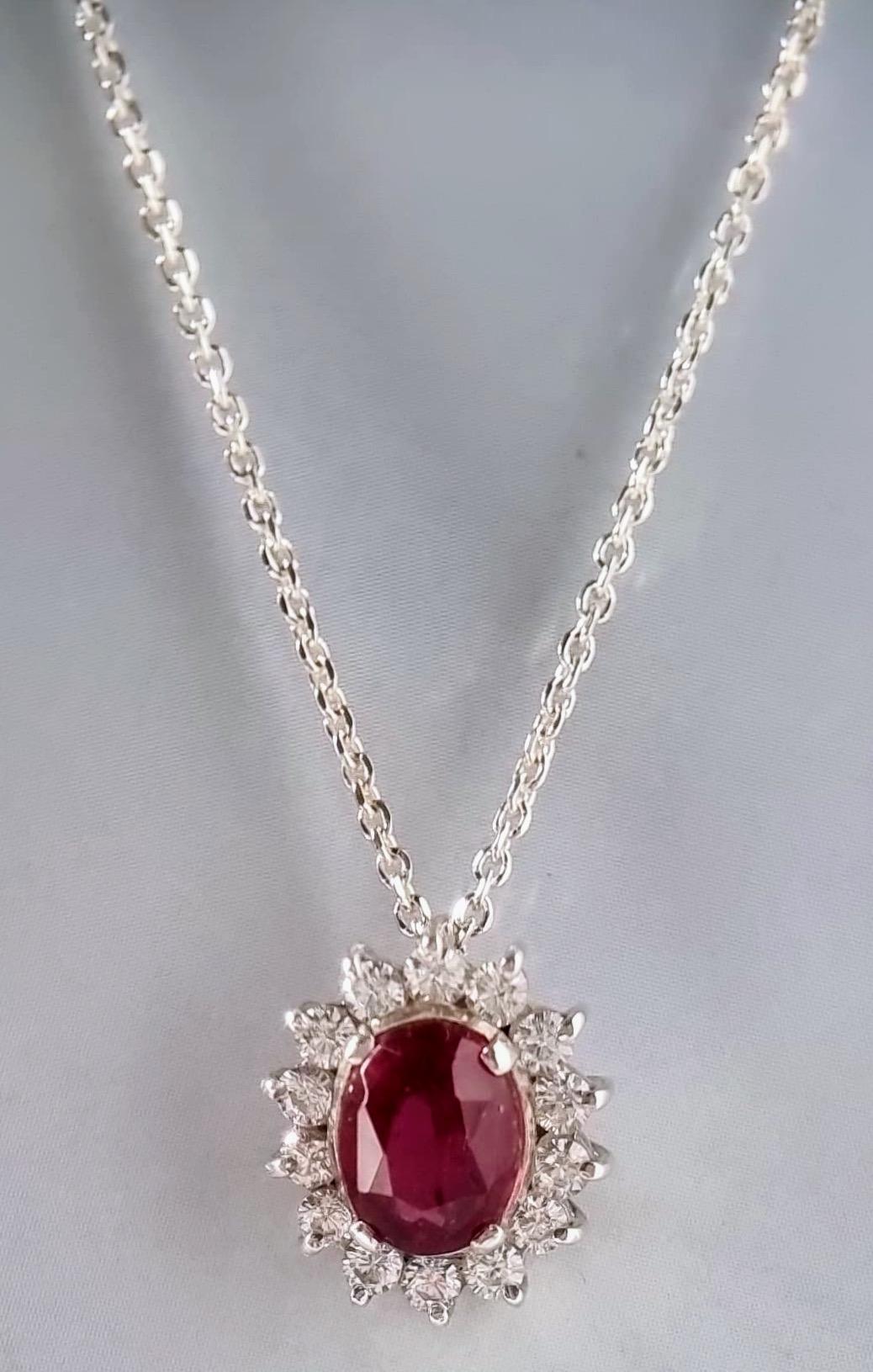 3ct Oval Cut Natural Deep Pink Tourmaline Pendant For Sale 1