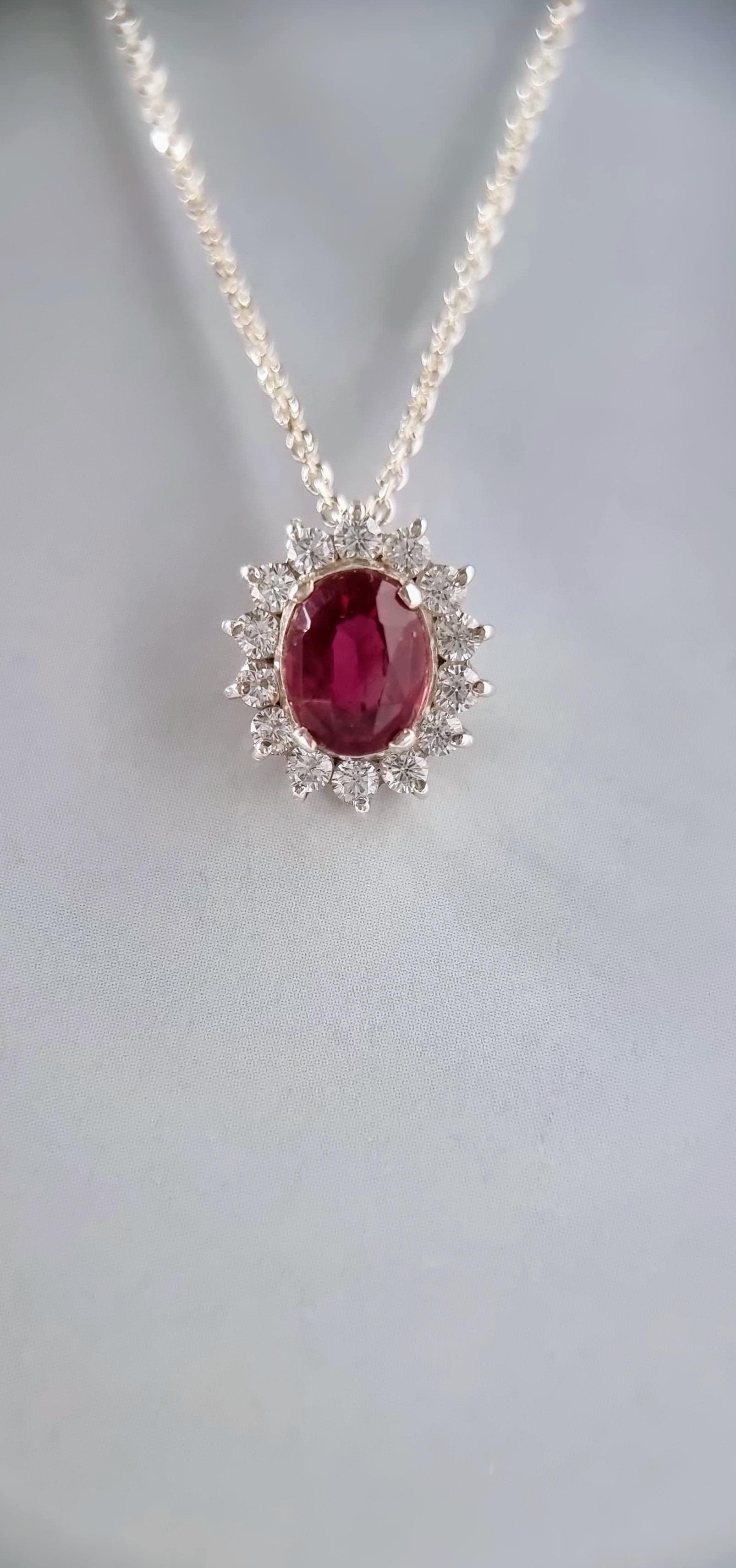 3ct Oval Cut Natural Deep Pink Tourmaline Pendant For Sale 10