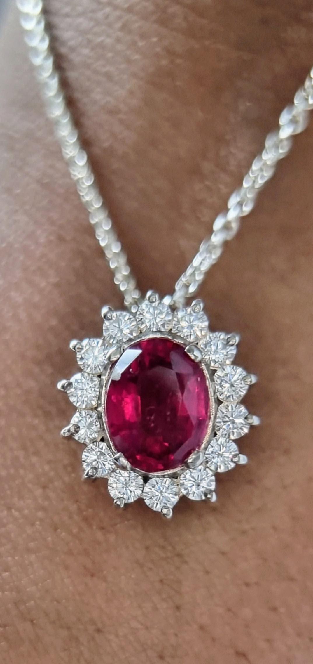 3ct Oval Cut Natural Deep Pink Tourmaline Pendant in Platinum Sterling Silver For Sale 2