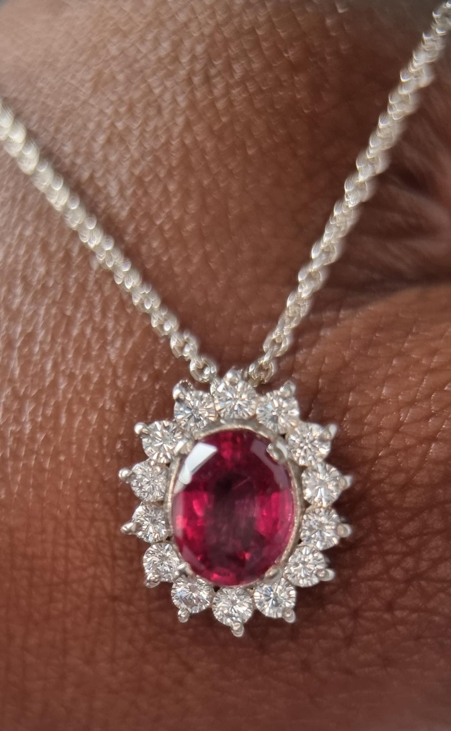 3ct Oval Cut Natural Deep Pink Tourmaline Pendant in Platinum Sterling Silver For Sale 4