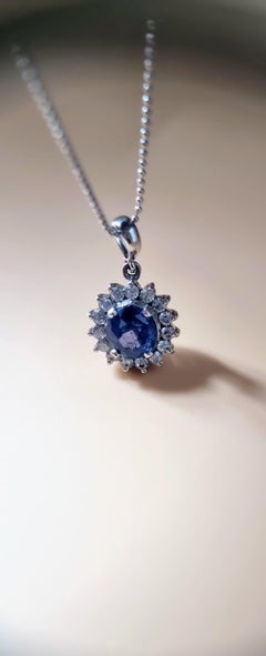 4.1ct Round Cut Prong Set Natural Blue Sapphire Pendant Necklace