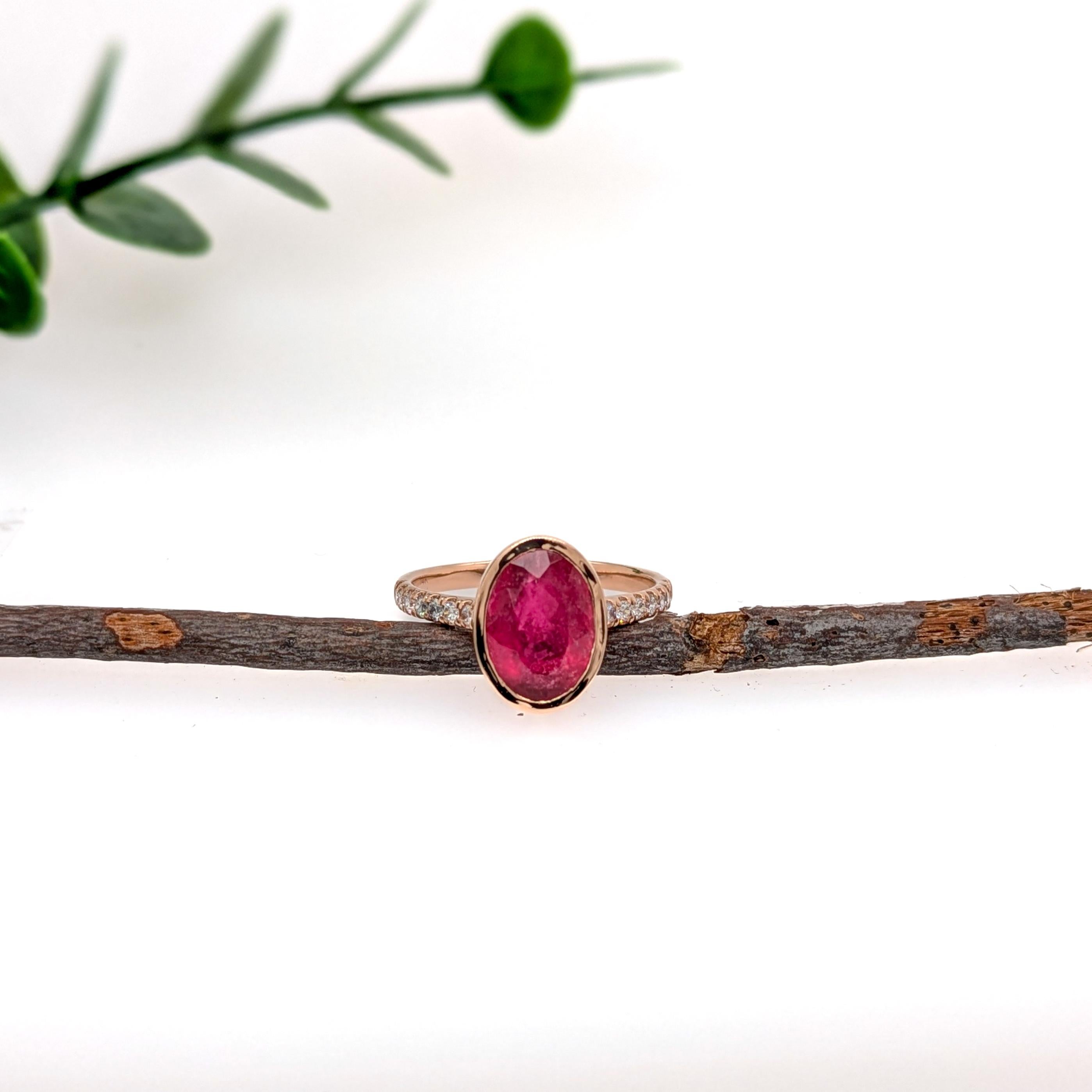 3ct Rubellite Tourmaline Ring w Natural Diamond Accents in 14K Gold  OV 10x7mm In New Condition For Sale In Columbus, OH